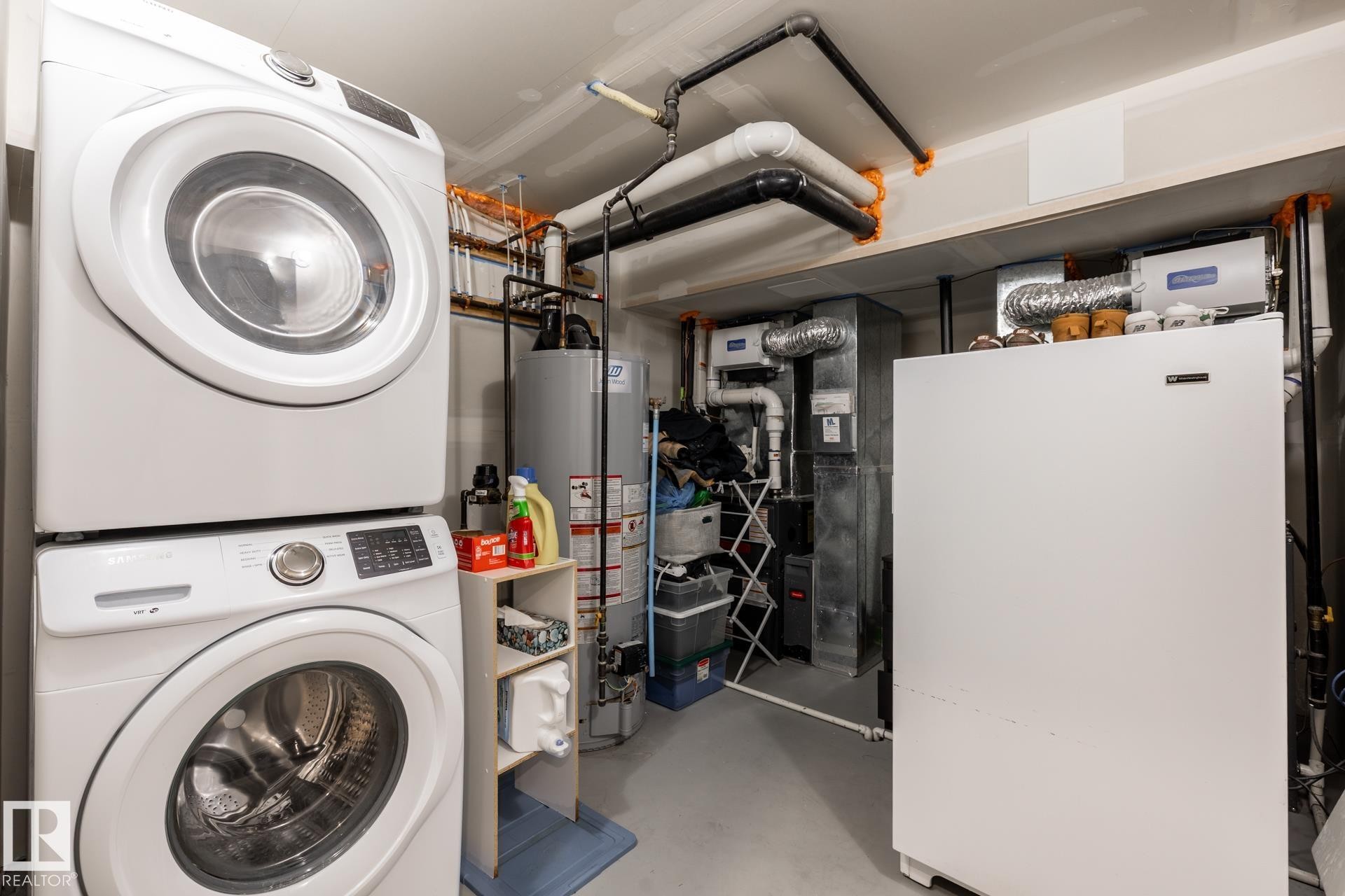 10936 71 Avenue, Edmonton, AB - Indoor Photo Showing Laundry Room
