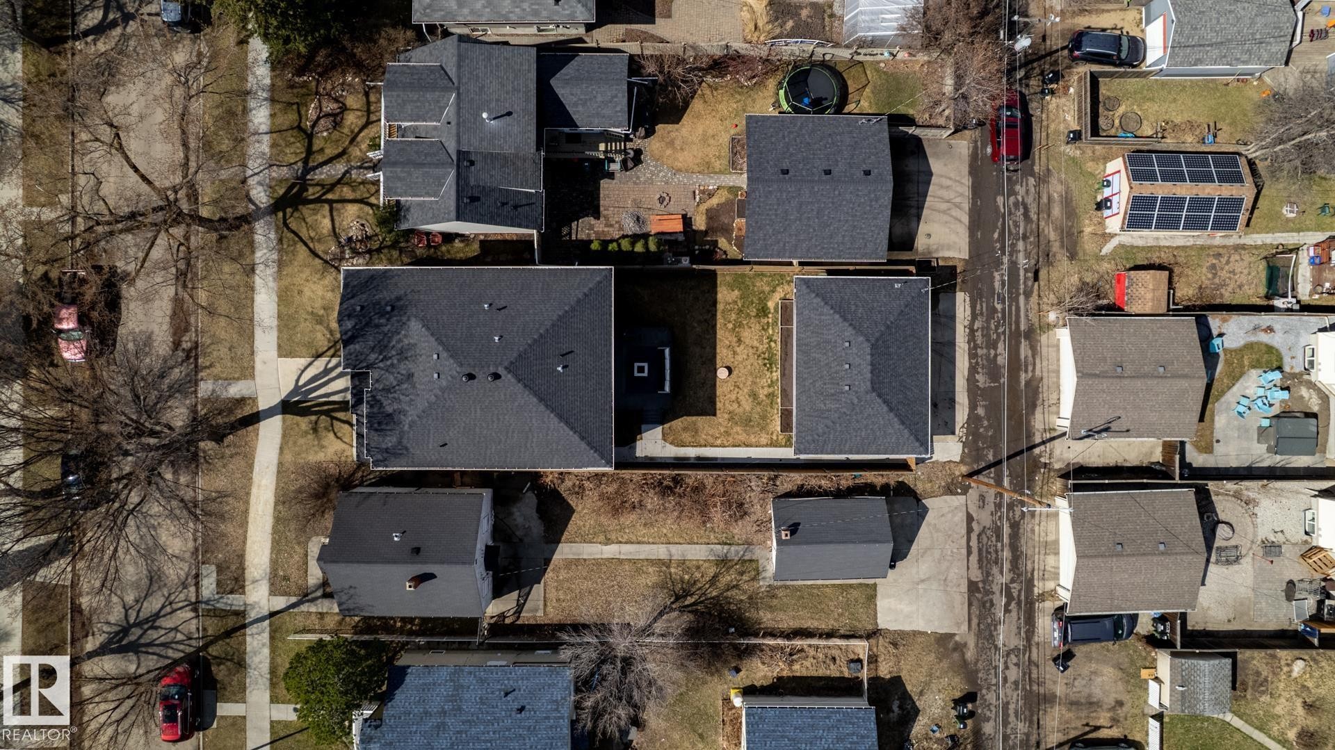 10936 71 Avenue, Edmonton, AB -