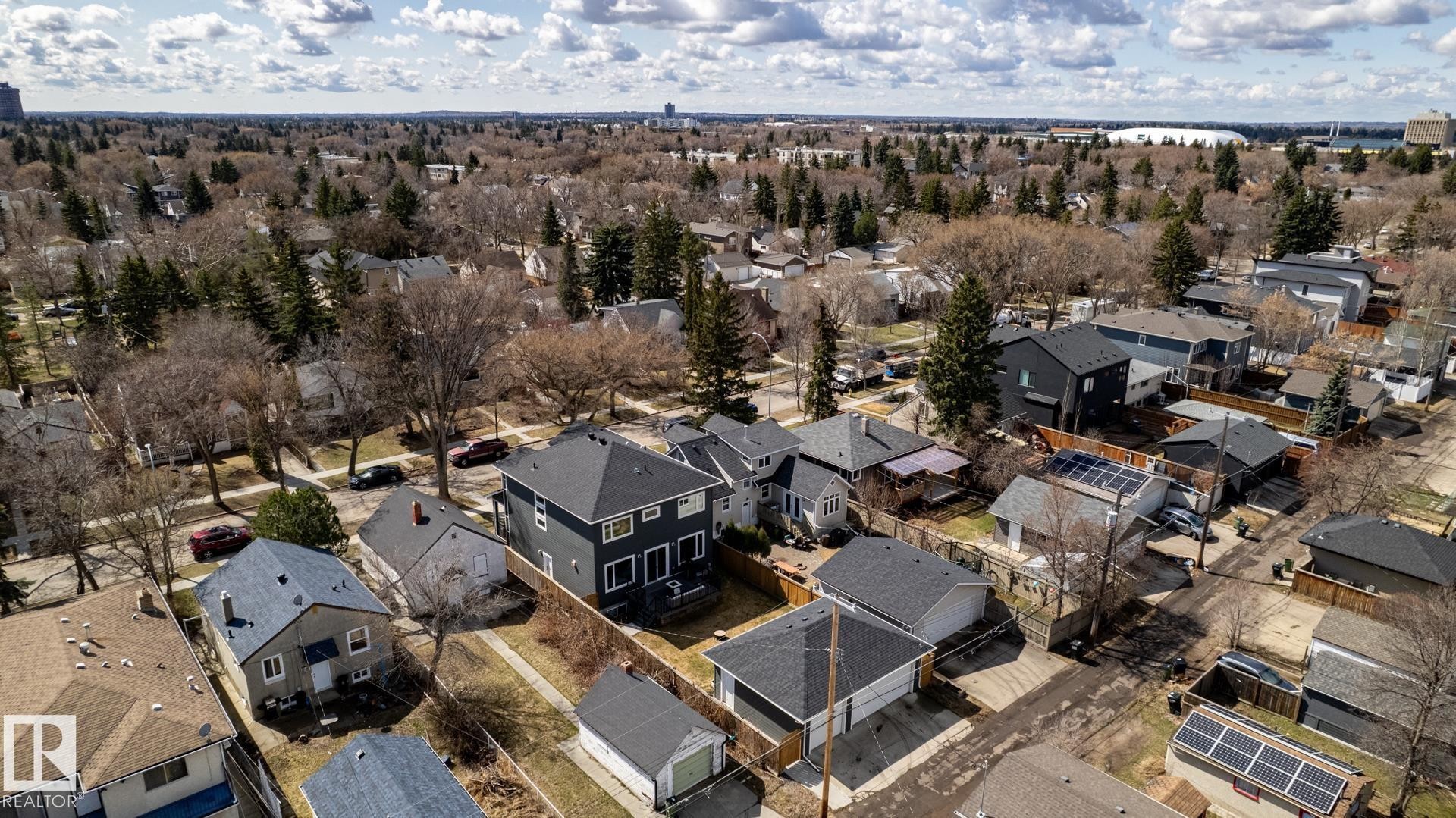 10936 71 Avenue, Edmonton, AB - Outdoor With View
