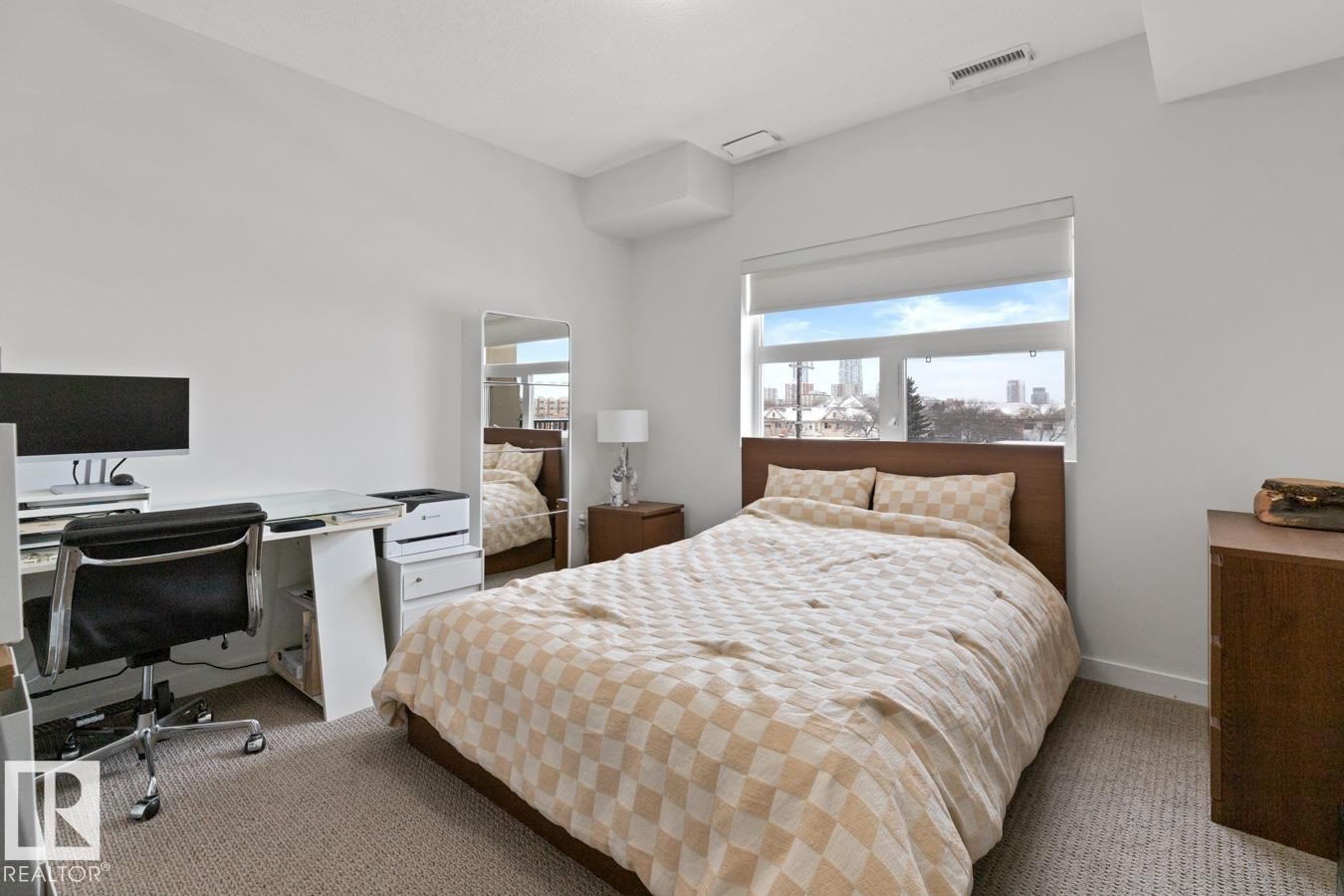 408 11203 103A Avenue, Edmonton, AB - Indoor Photo Showing Bedroom