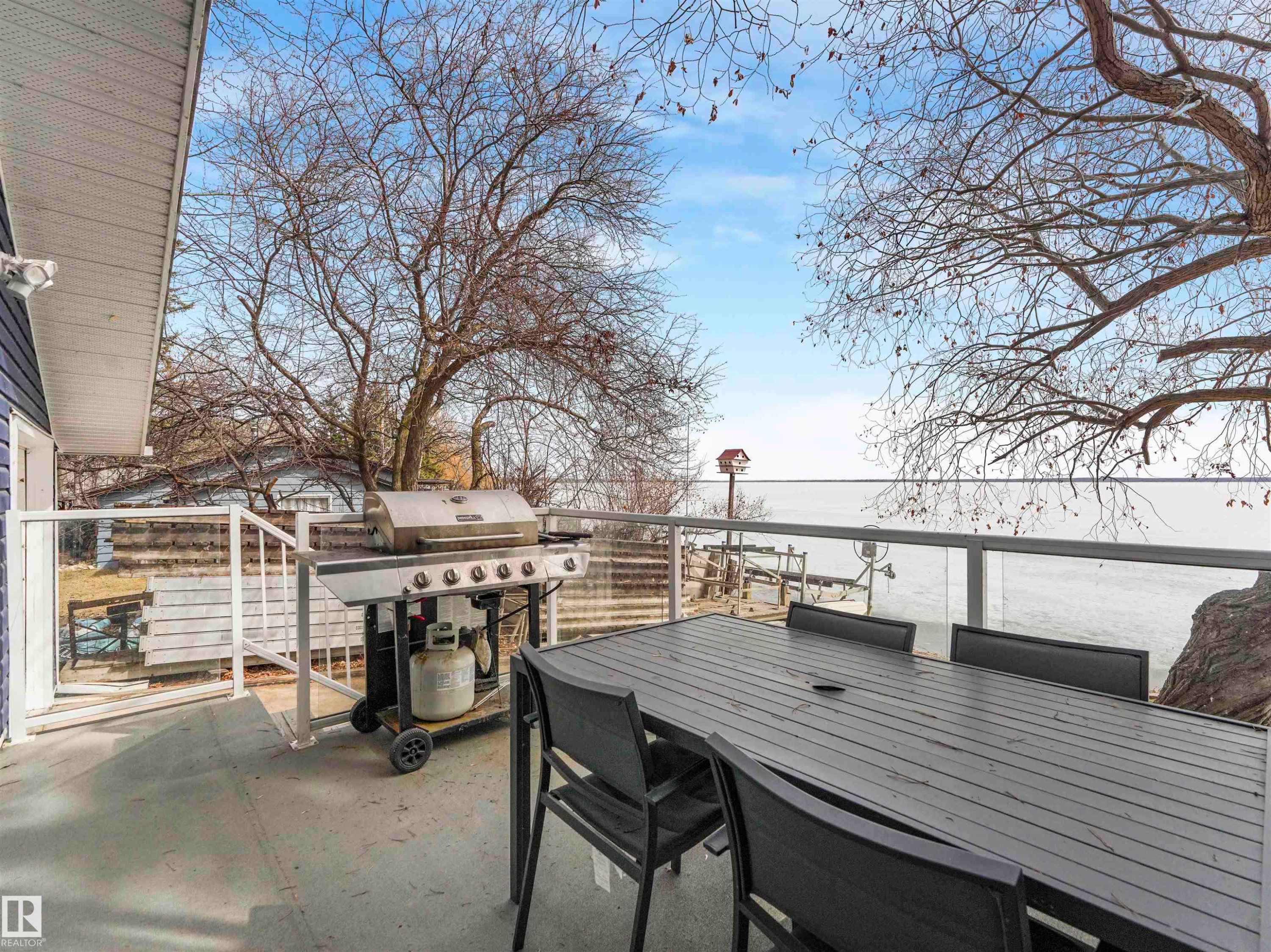 809 8 Street, Rural Lac Ste. Anne County, AB - Outdoor