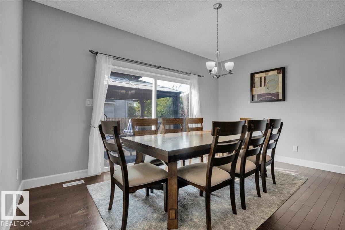 17028 78 Street, Edmonton, AB - Indoor Photo Showing Dining Room