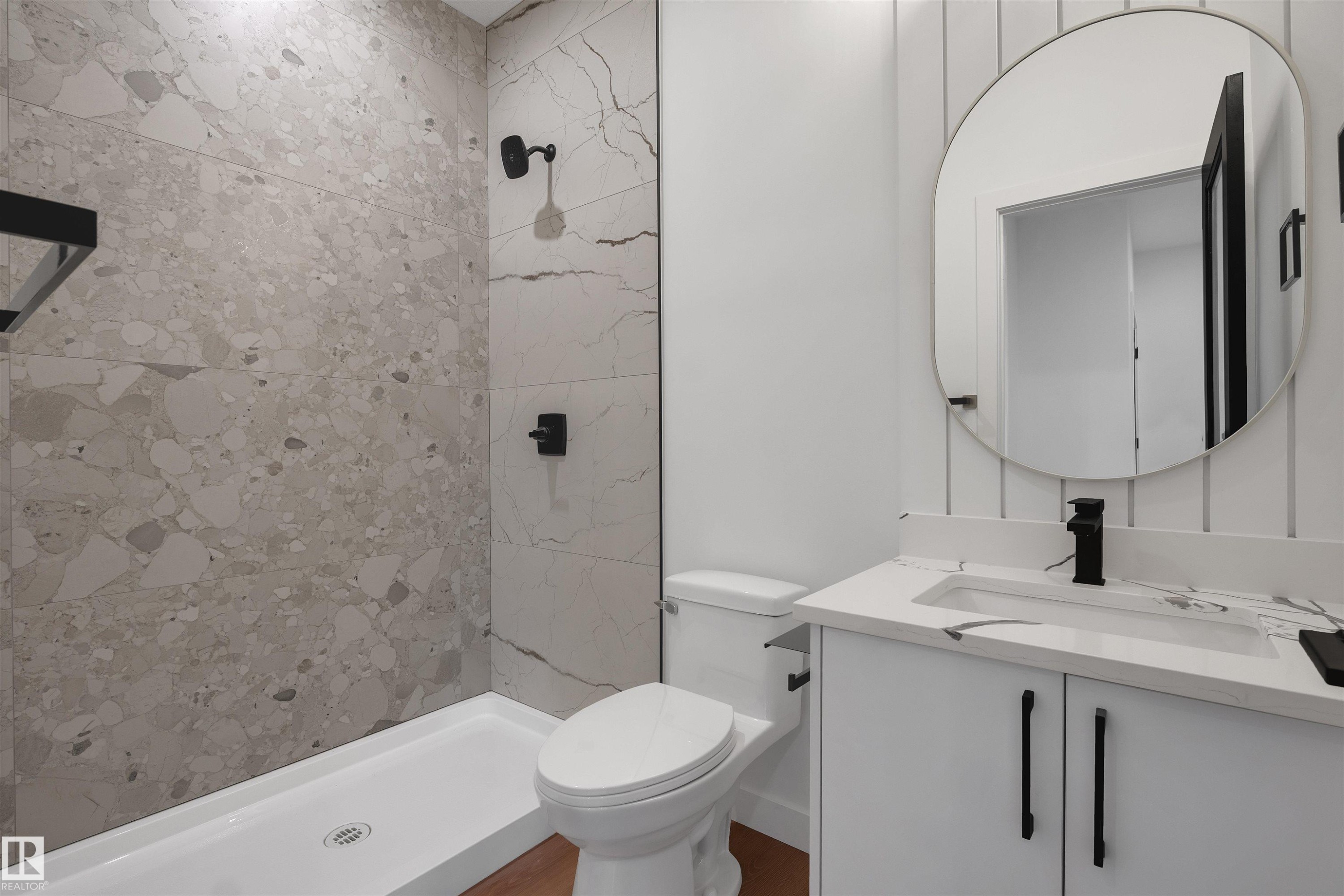 Full bathroom featuring a shower stall and vanity - 34 Grayson Green, Stony Plain, AB - Indoor Photo Showing Bathroom