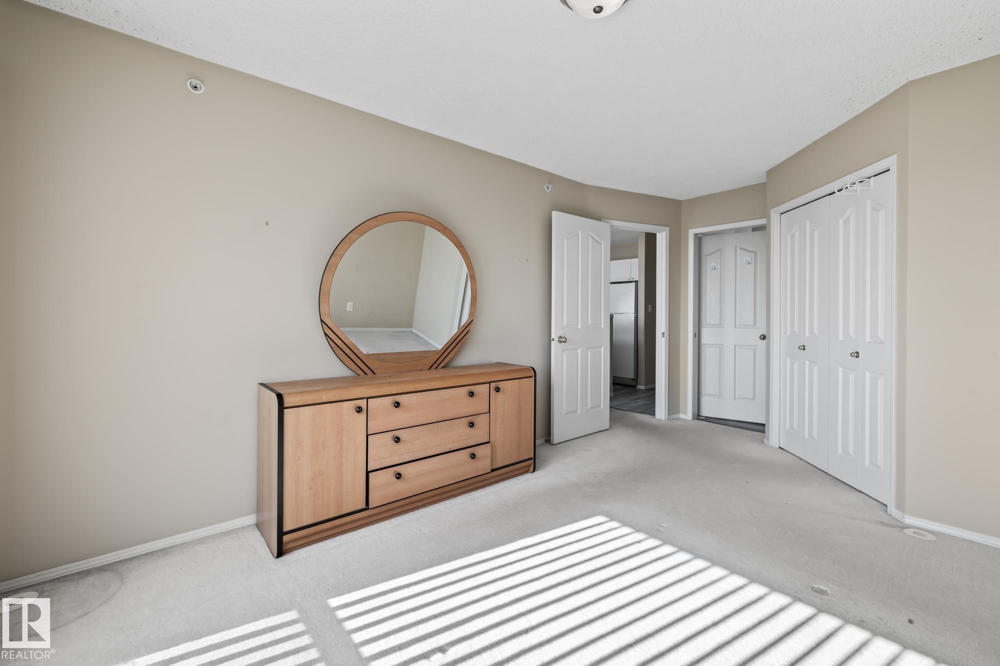 500 182 Haddow Close, Edmonton, AB - Indoor