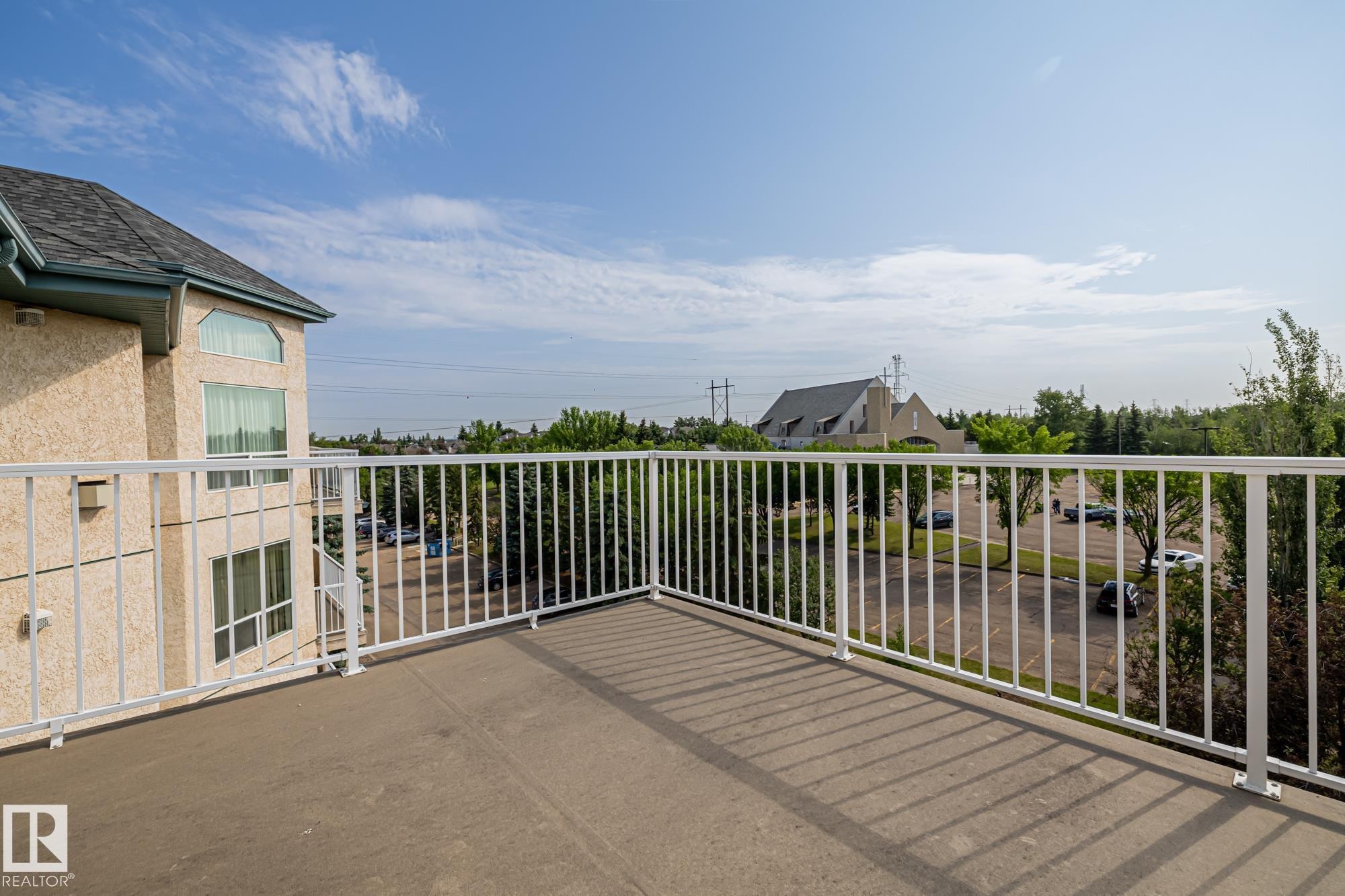 500 182 Haddow Close, Edmonton, AB - Outdoor With Exterior