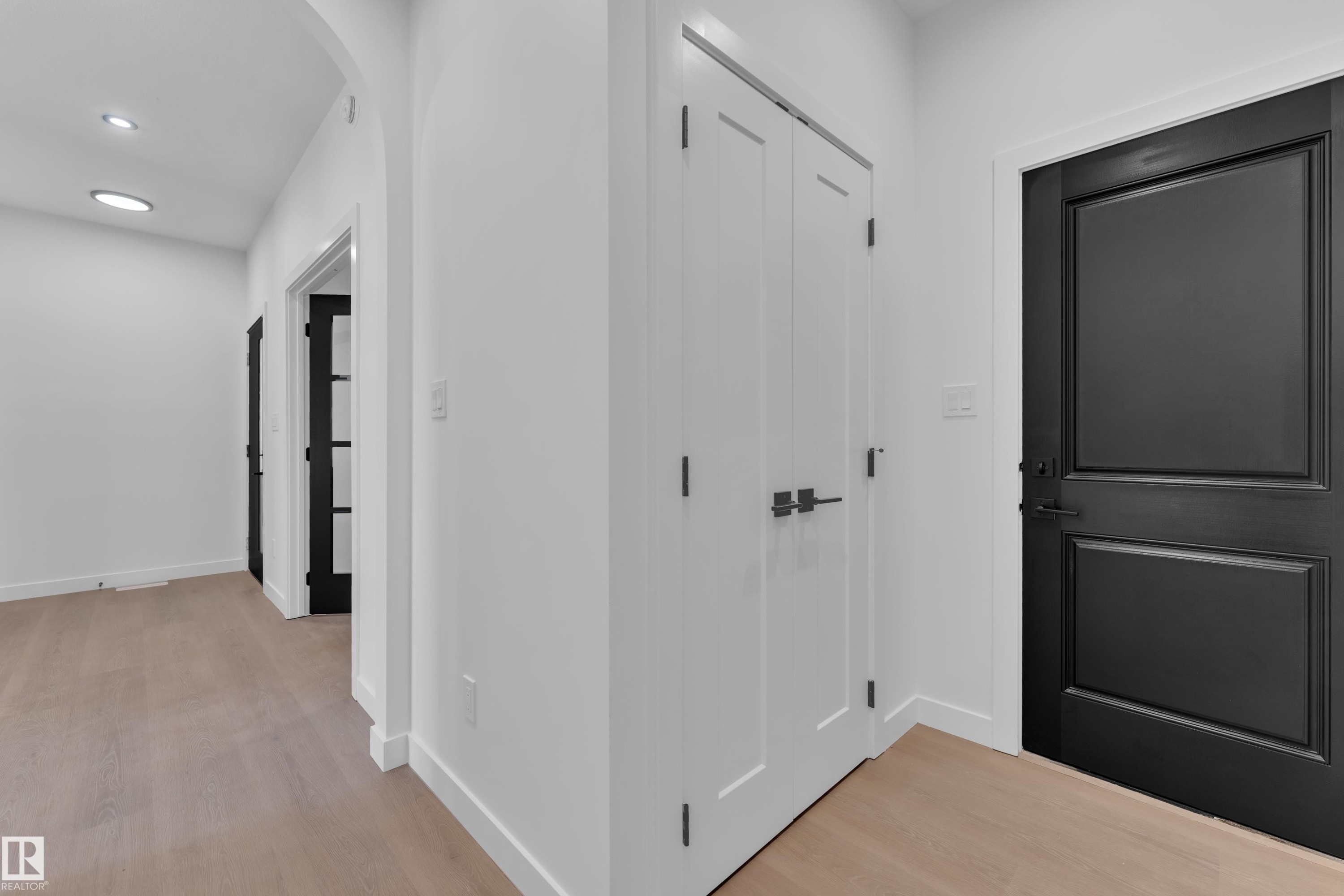 36 Grayson Green, Stony Plain, AB - Indoor Photo Showing Other Room