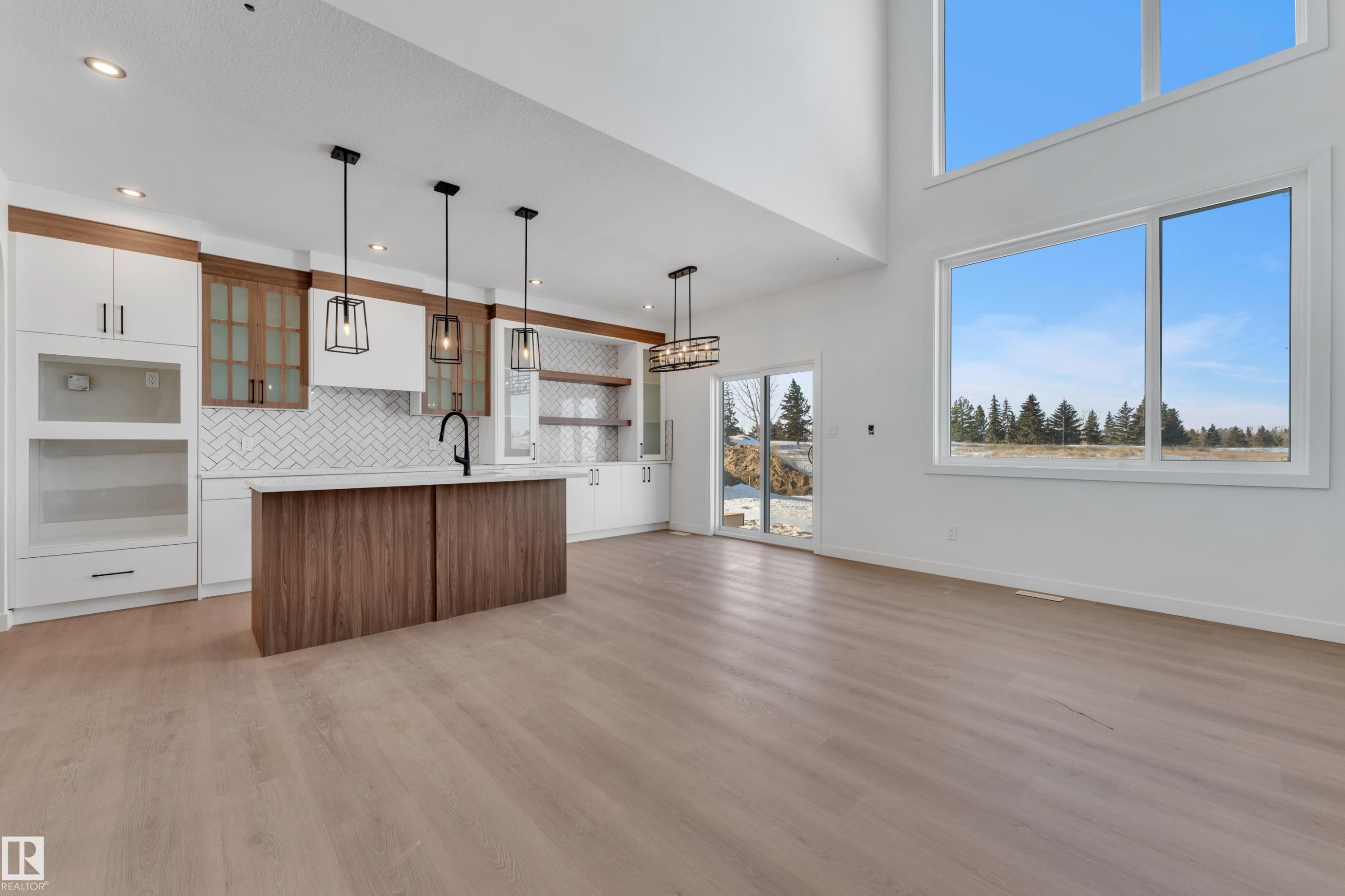 36 Grayson Green, Stony Plain, AB - Indoor Photo Showing Kitchen