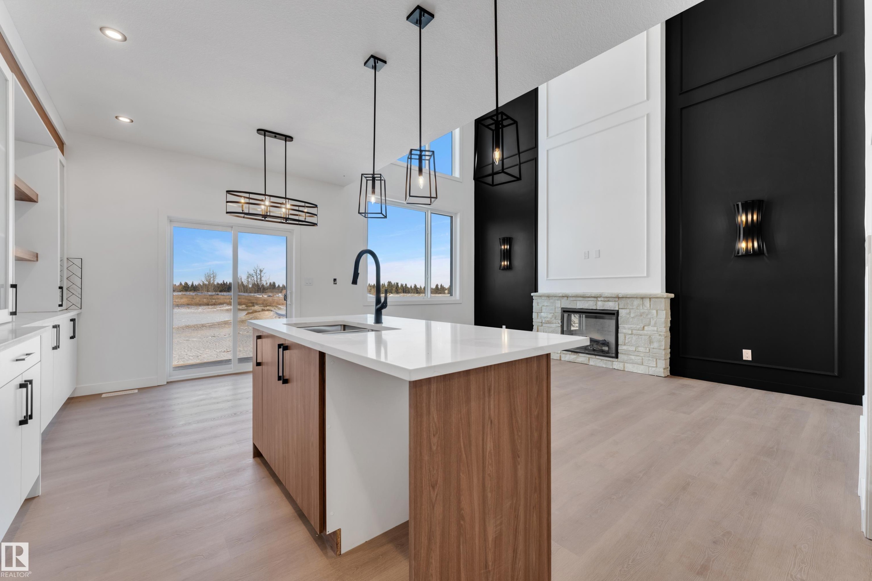 36 Grayson Green, Stony Plain, AB - Indoor Photo Showing Kitchen With Upgraded Kitchen