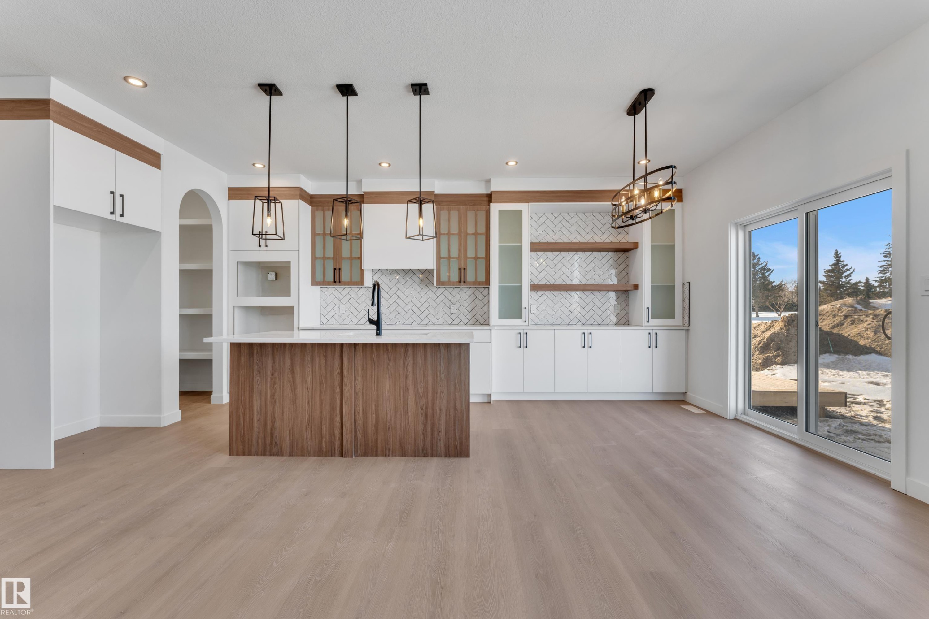 36 Grayson Green, Stony Plain, AB - Indoor Photo Showing Kitchen
