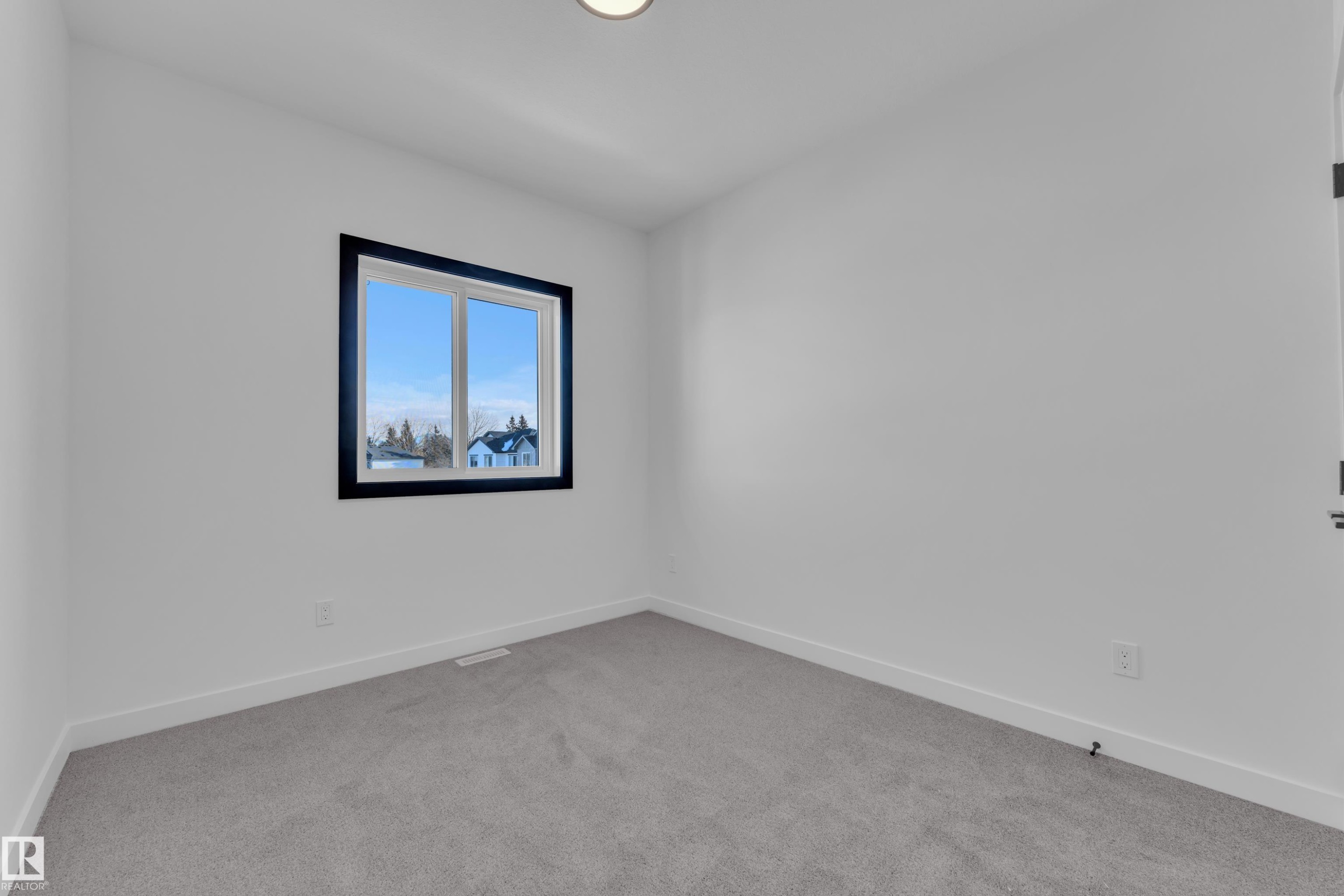 36 Grayson Green, Stony Plain, AB - Indoor Photo Showing Other Room