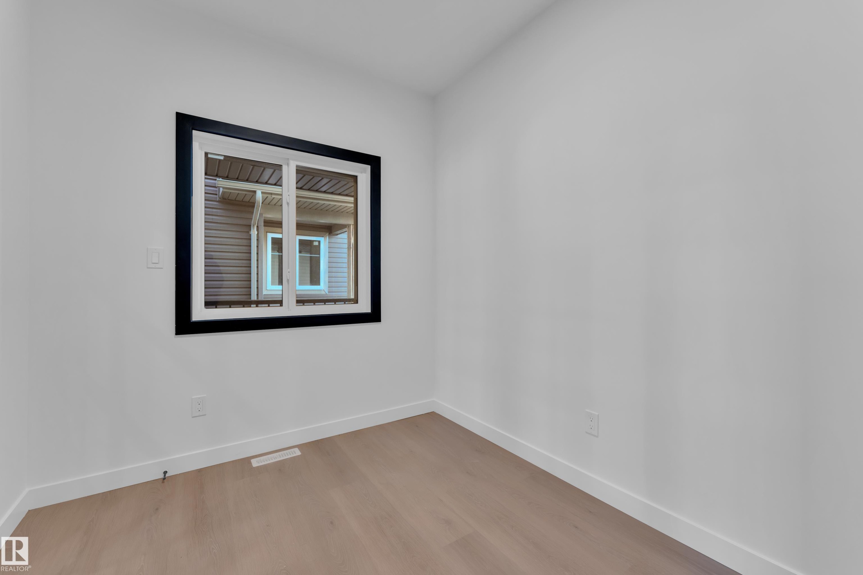 36 Grayson Green, Stony Plain, AB - Indoor Photo Showing Other Room