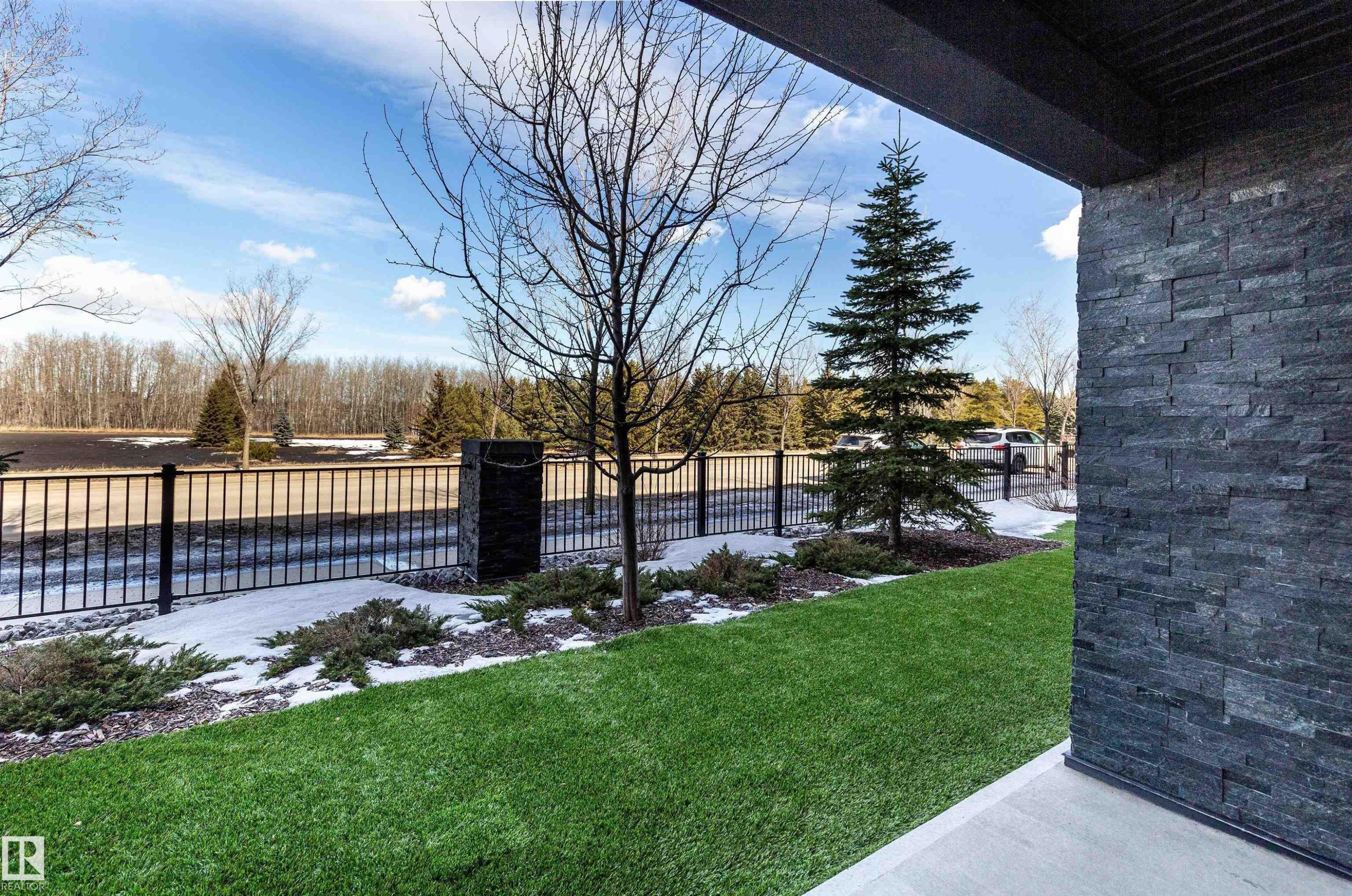 109 5029 Edgemont Boulevard, Edmonton, AB - Outdoor