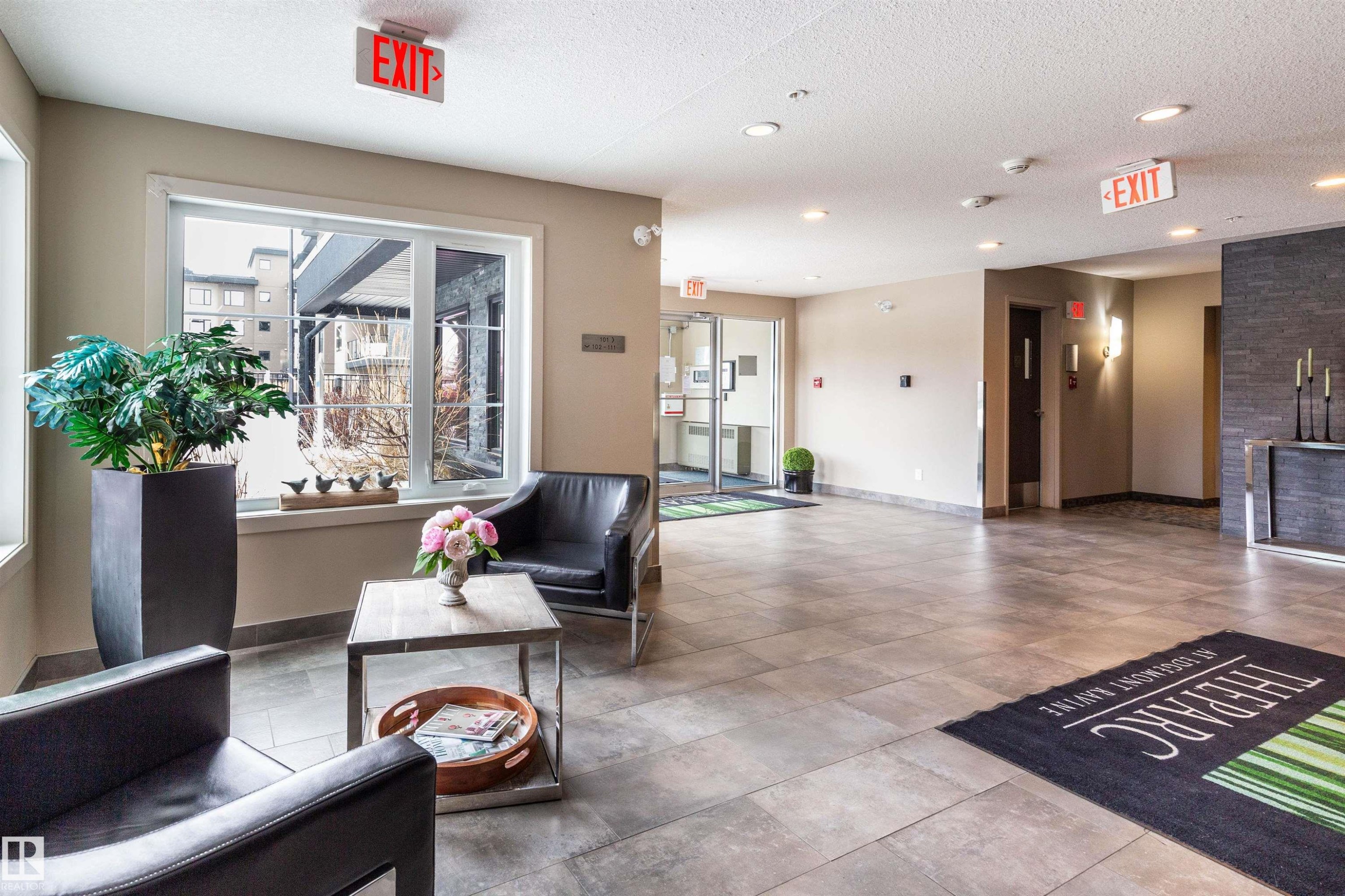 109 5029 Edgemont Boulevard, Edmonton, AB - Indoor