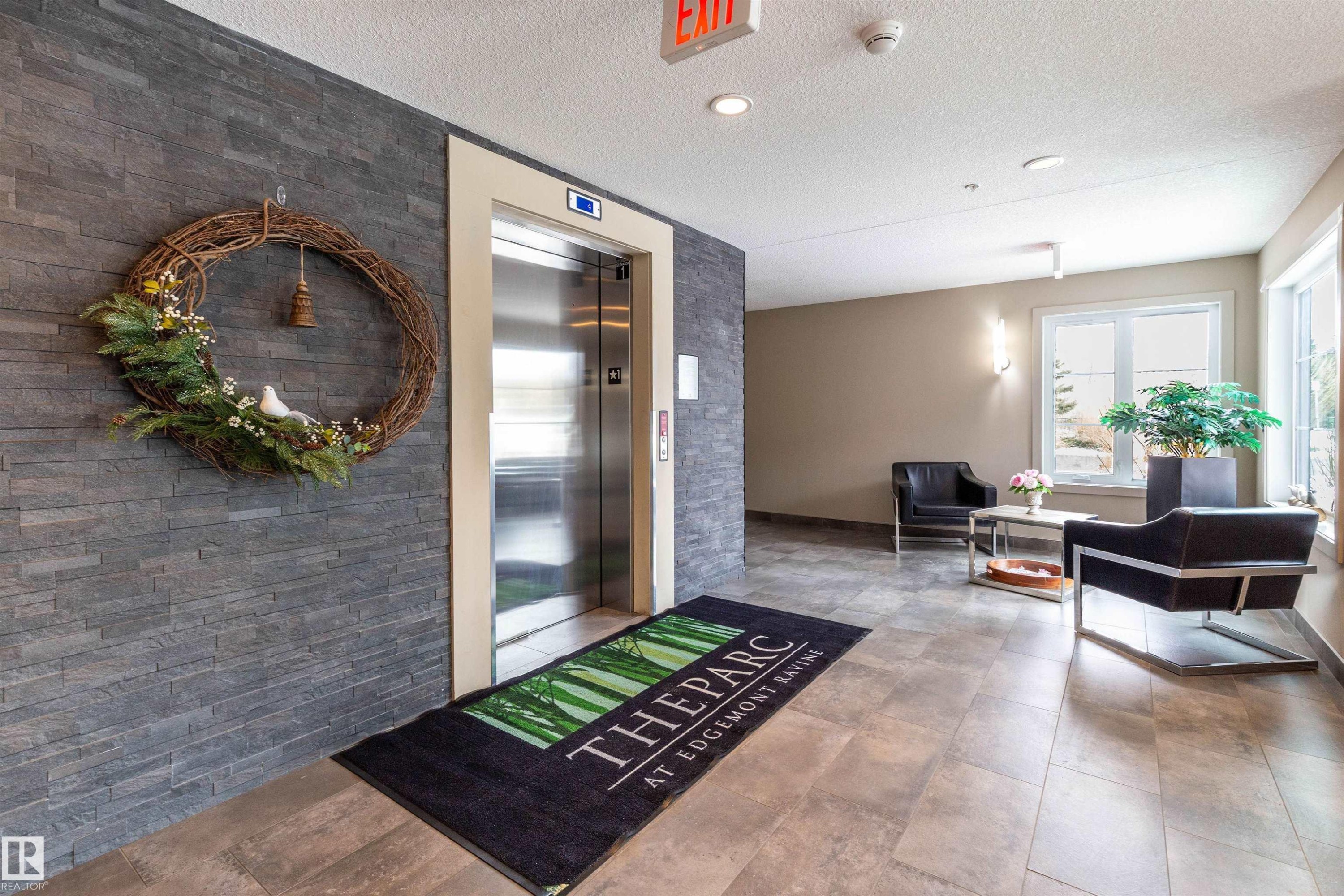 109 5029 Edgemont Boulevard, Edmonton, AB - Indoor