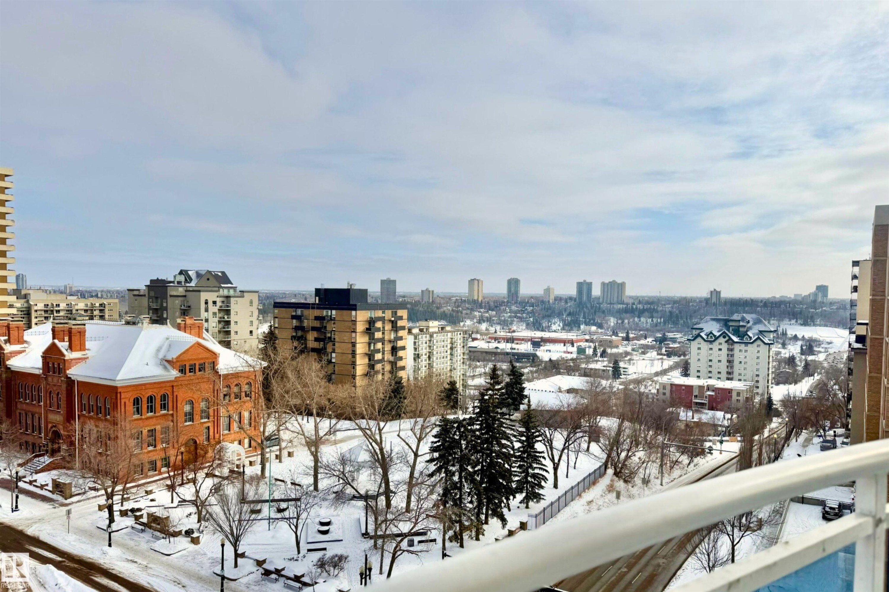 901 10504 99 Avenue, Edmonton, AB - Outdoor With View