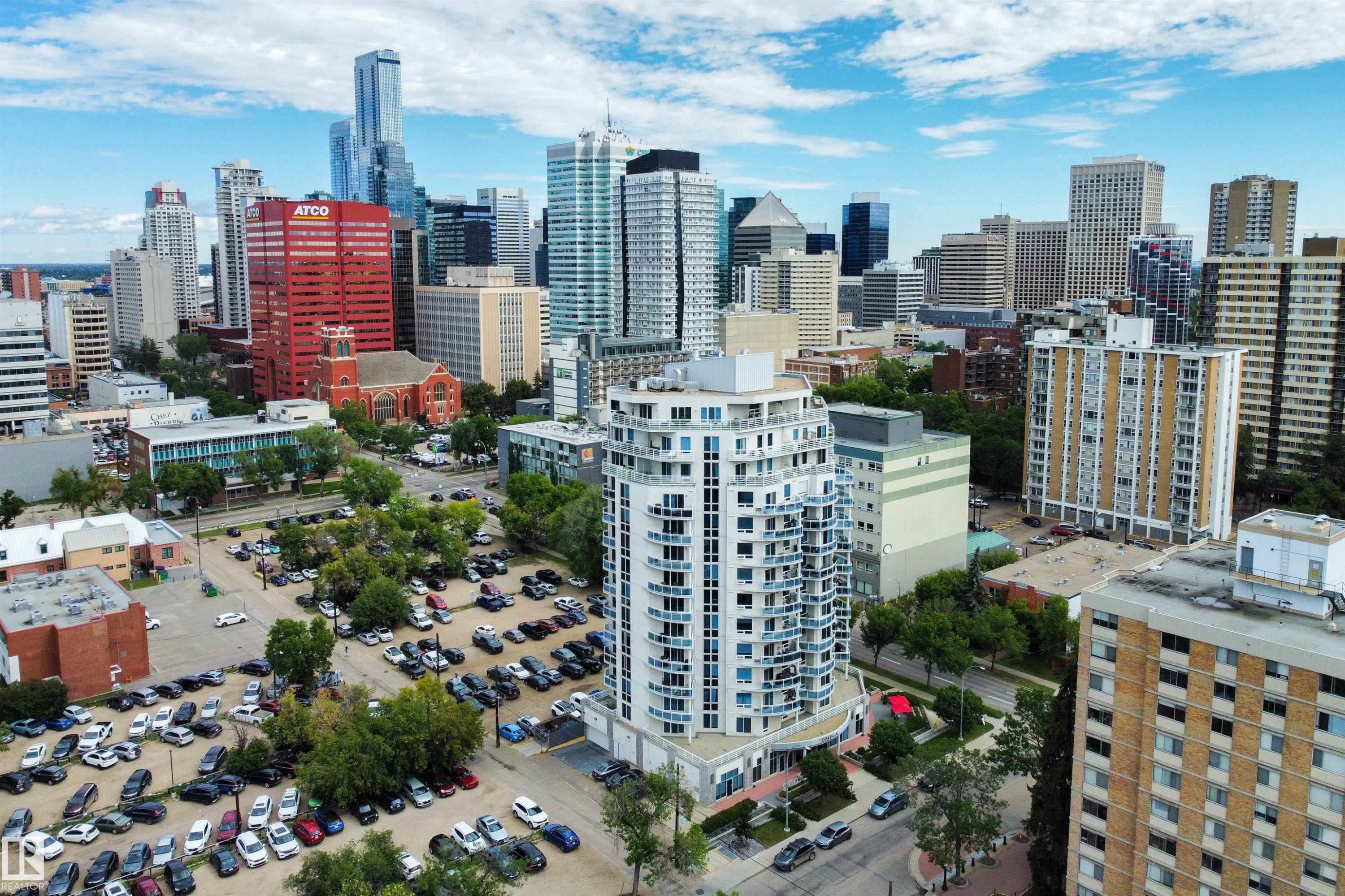 901 10504 99 Avenue, Edmonton, AB - Outdoor With View