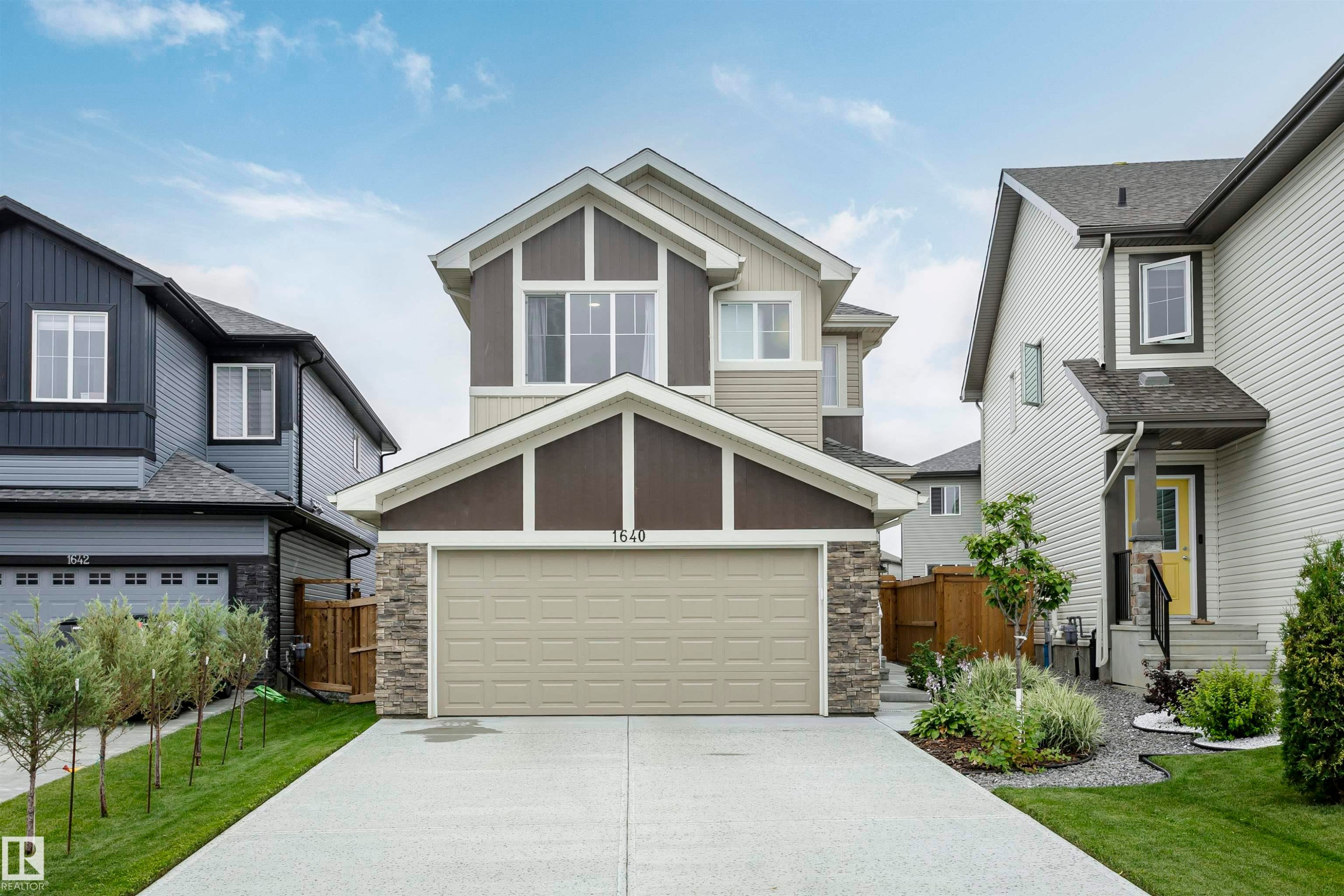 1640 Erker Way, Edmonton, AB - Outdoor