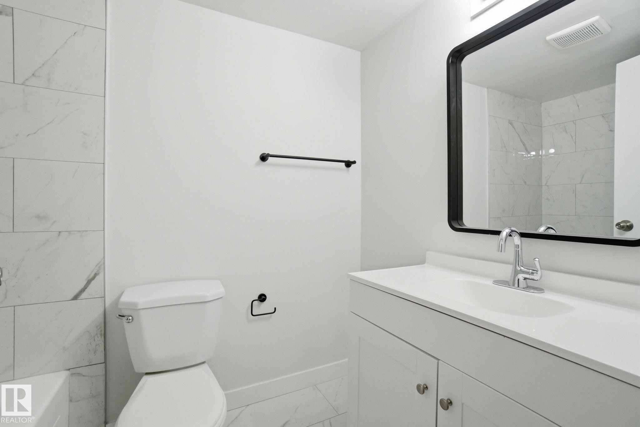 308 2908 116A Avenue, Edmonton, AB - Indoor Photo Showing Bathroom