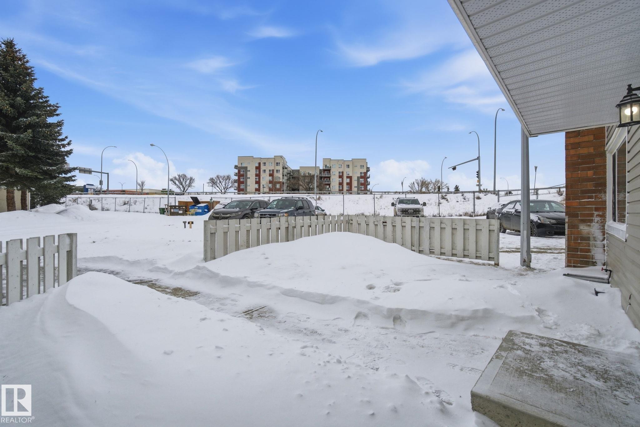 308 2908 116A Avenue, Edmonton, AB - Outdoor