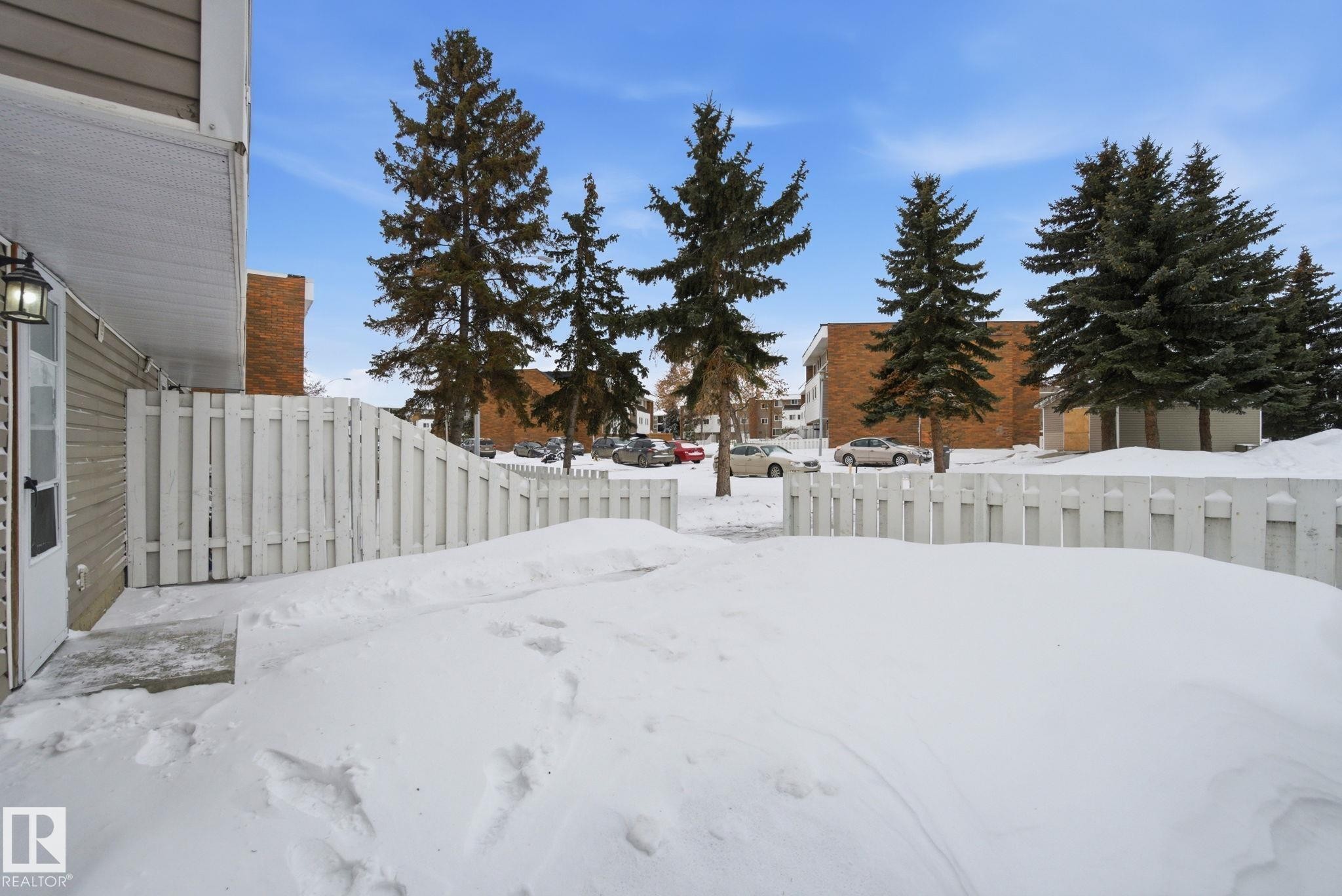 308 2908 116A Avenue, Edmonton, AB - Outdoor