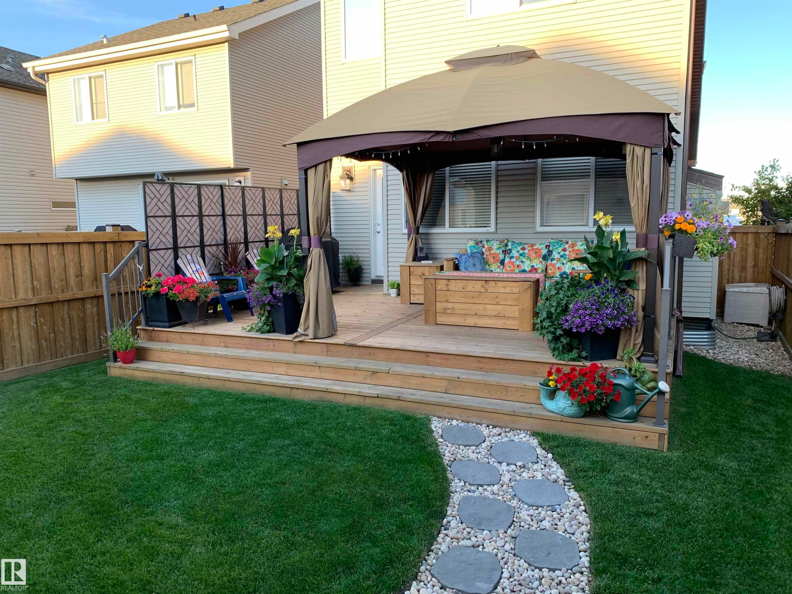 1148 Mcconachie Boulevard, Edmonton, AB - Outdoor With Deck Patio Veranda With Exterior