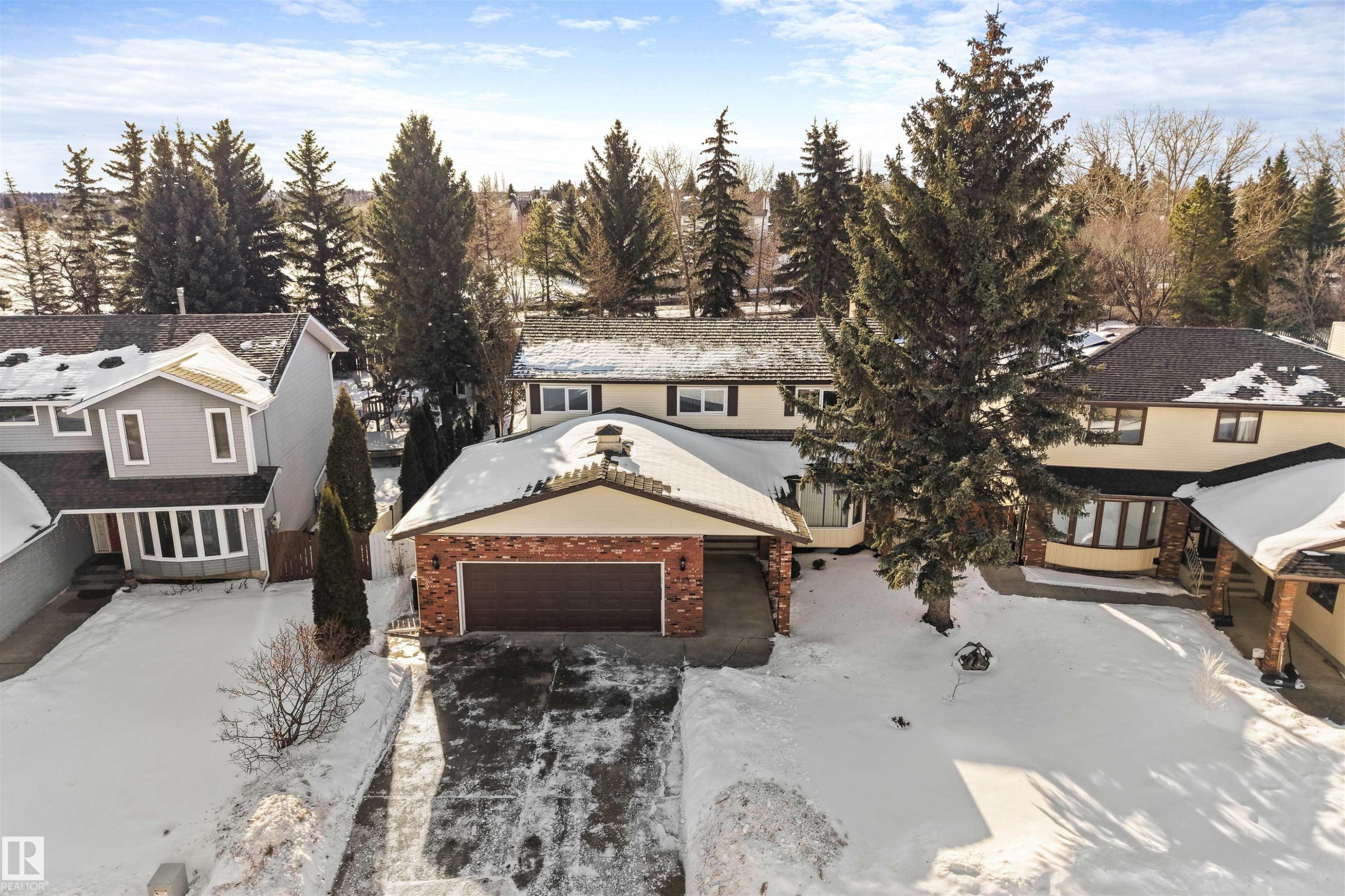 823 Richards Crescent, Edmonton, AB - Outdoor