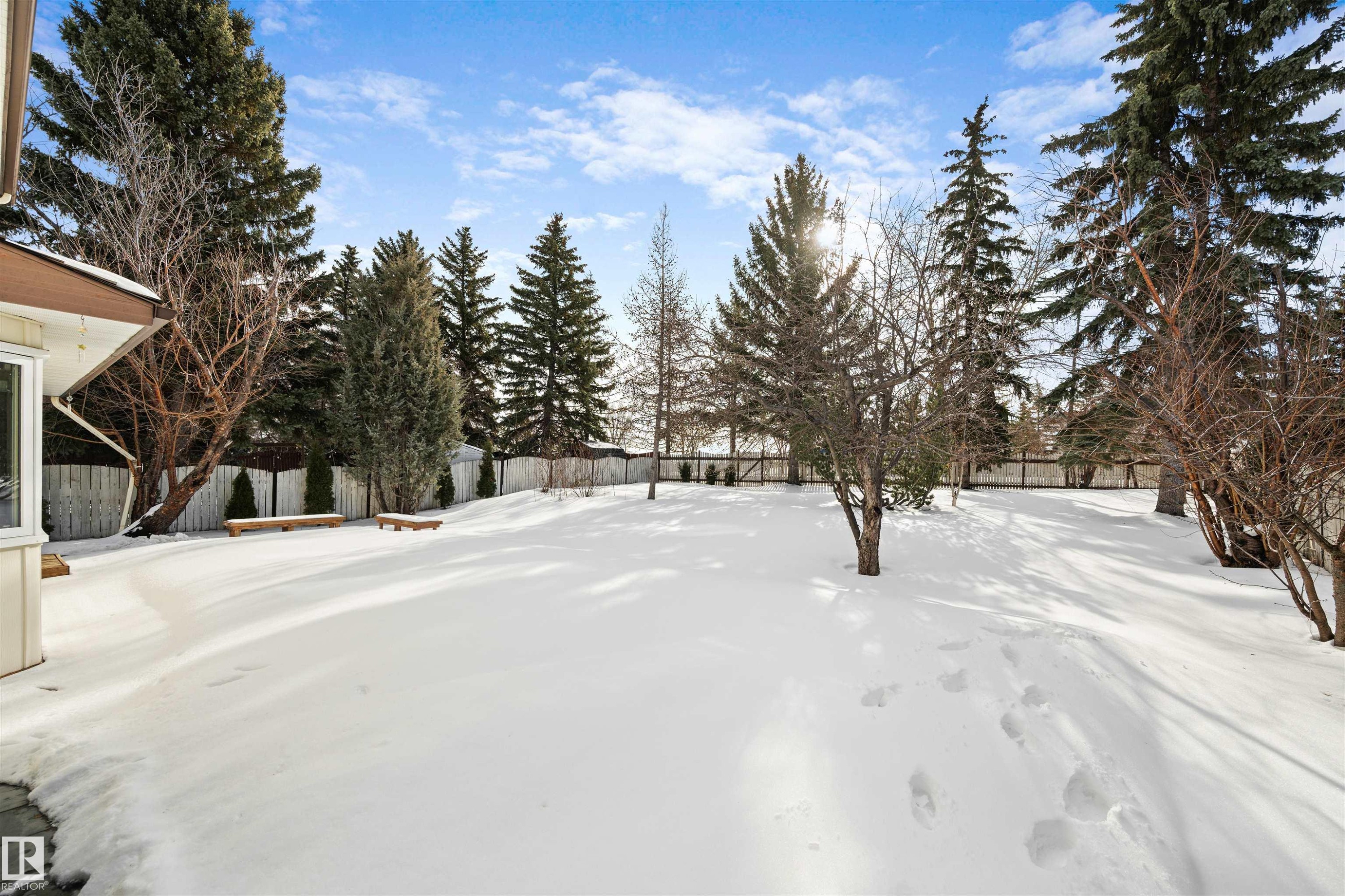 823 Richards Crescent, Edmonton, AB - Outdoor
