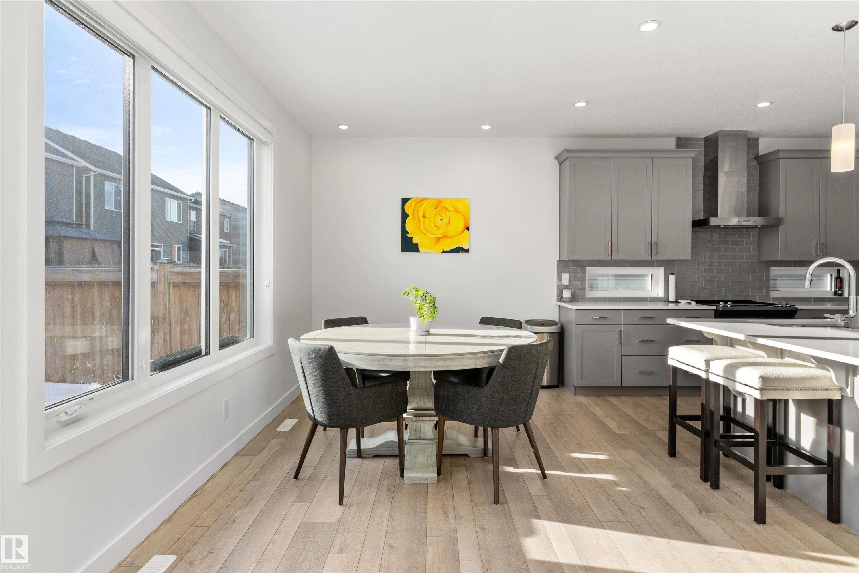 20007 16 Avenue, Edmonton, AB - Indoor Photo Showing Dining Room