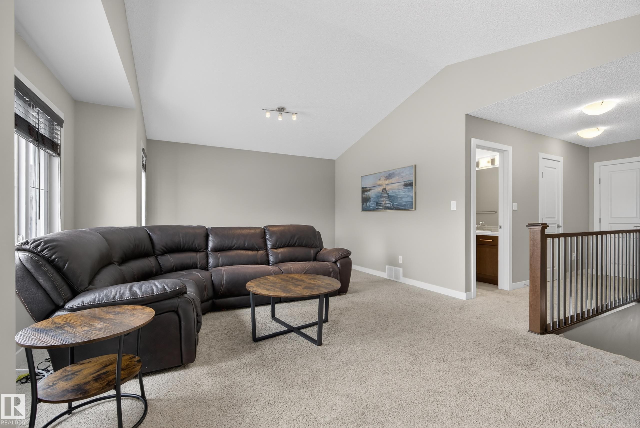 3333 West Court, Edmonton, AB - Indoor Photo Showing Other Room