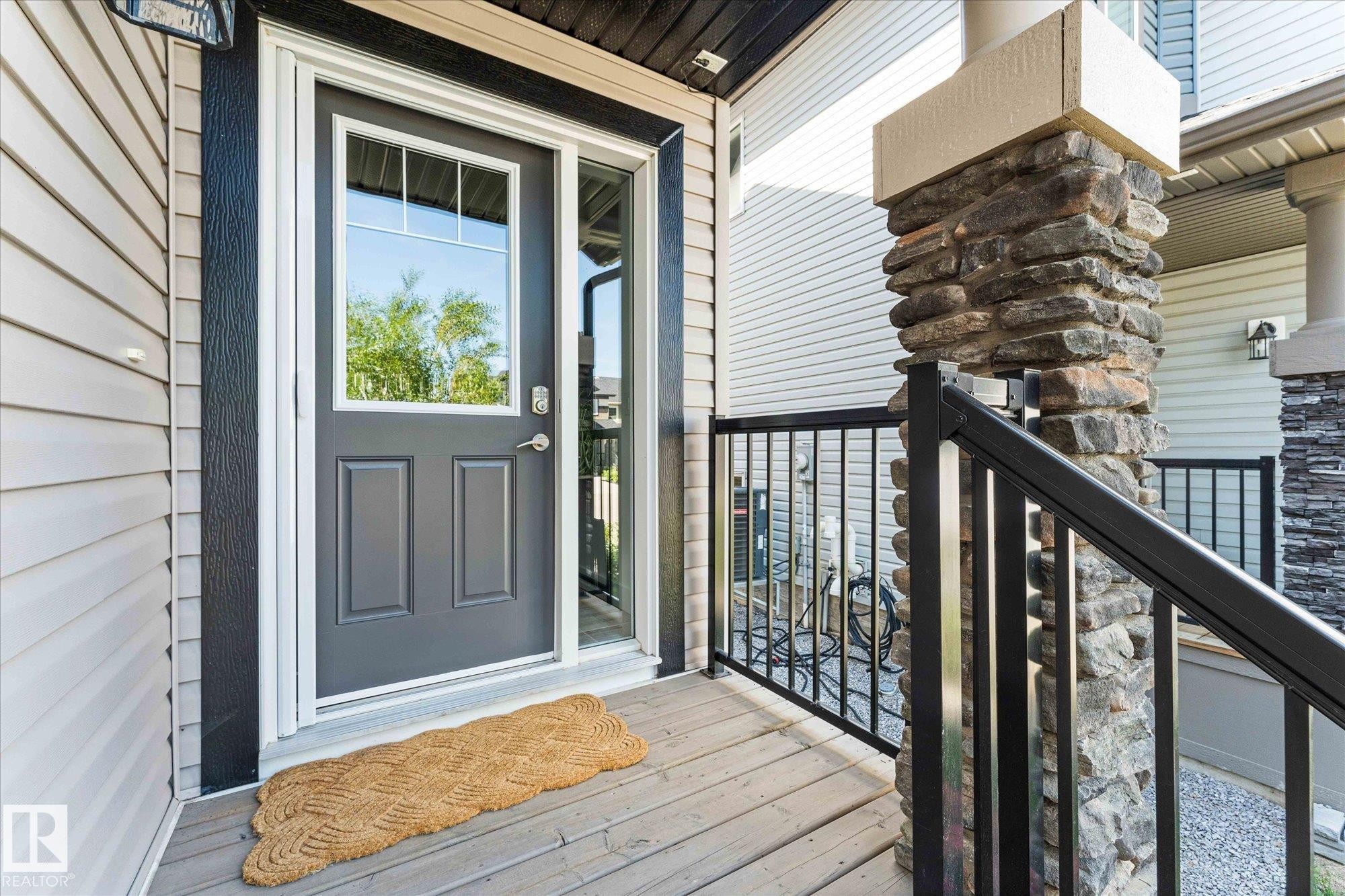 5432 Allbright Square, Edmonton, AB - Outdoor With Exterior