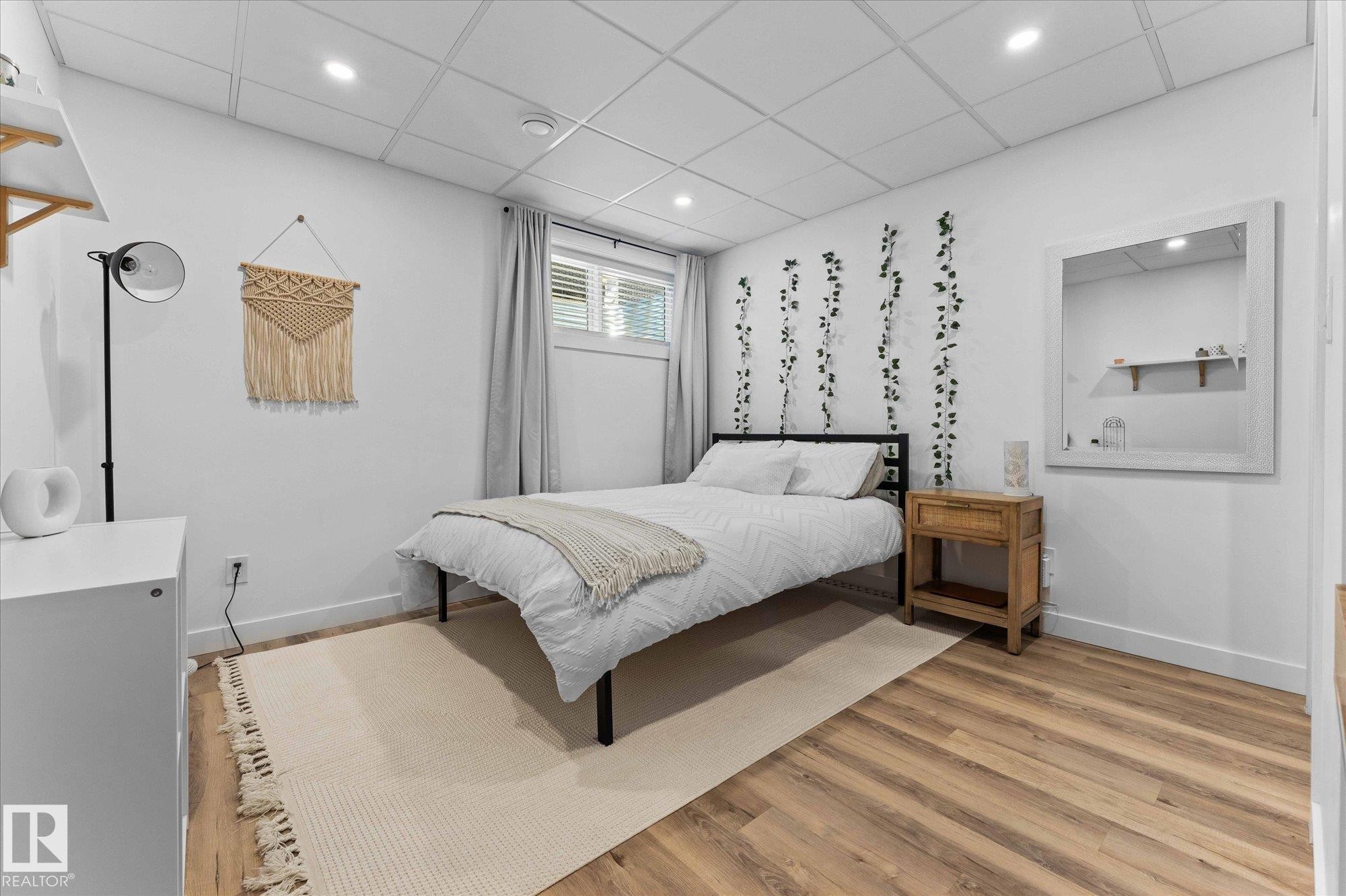 5432 Allbright Square, Edmonton, AB - Indoor Photo Showing Bedroom