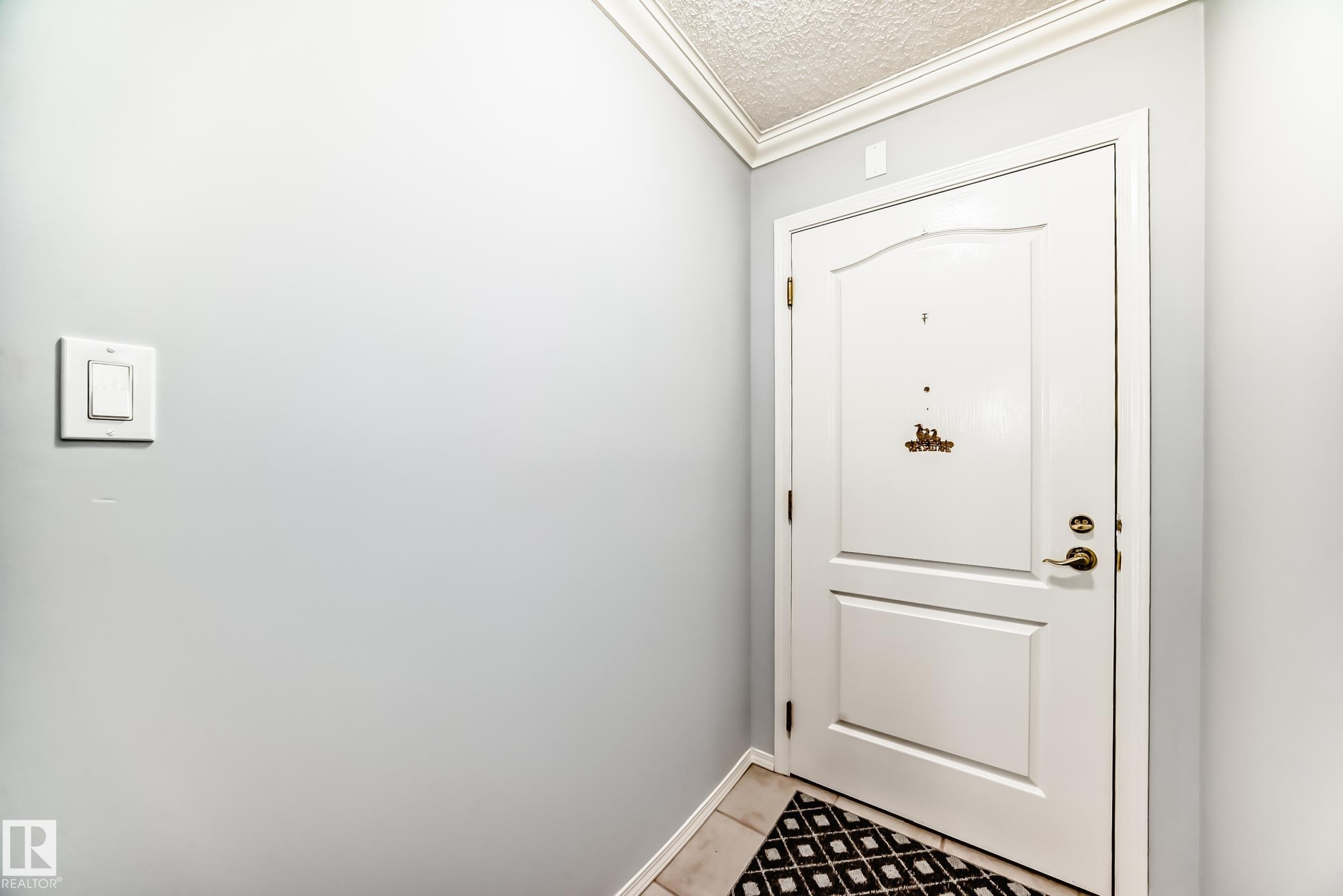 302 13450 114 Avenue, Edmonton, AB - Indoor Photo Showing Other Room