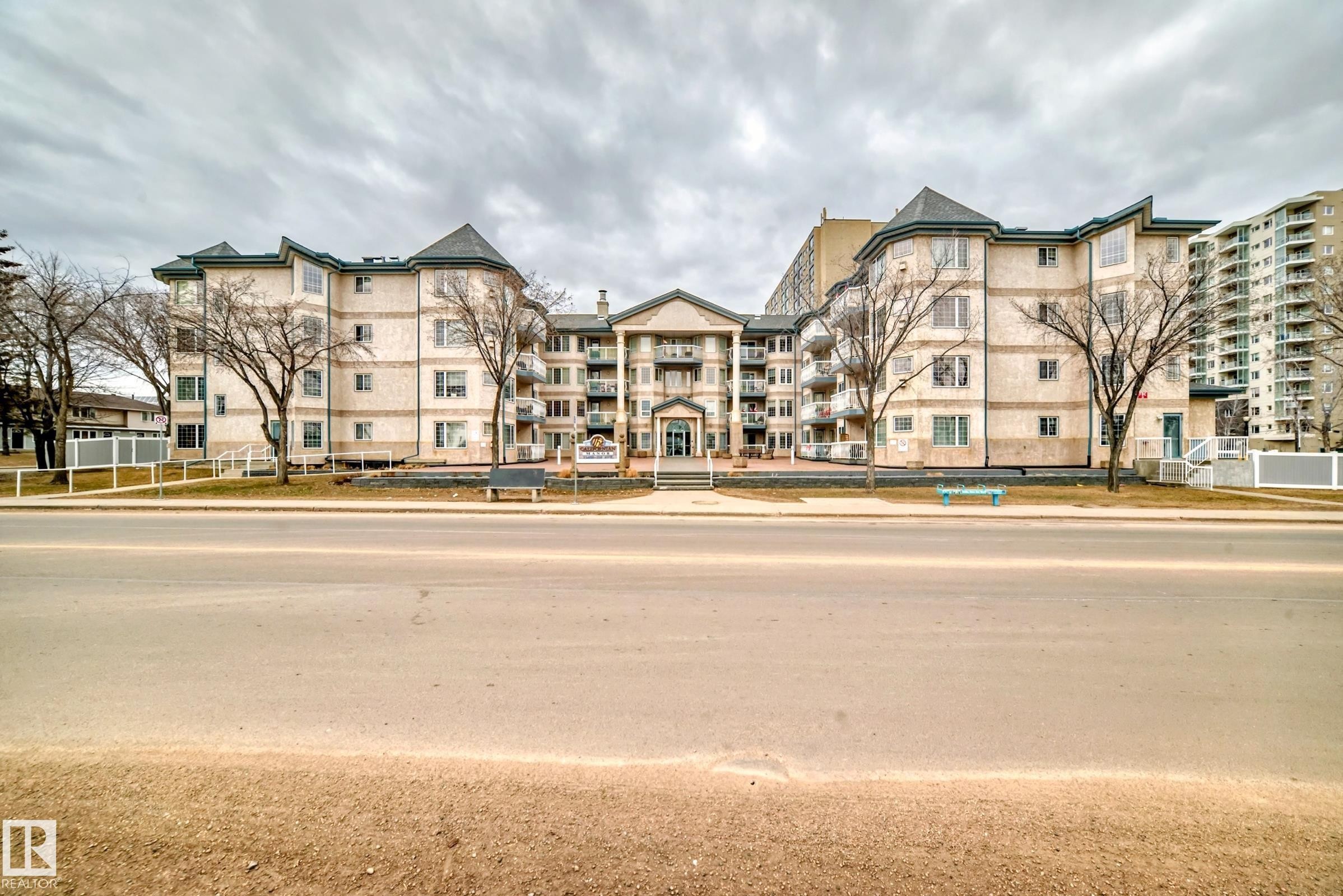 302 13450 114 Avenue, Edmonton, AB - Outdoor With Facade