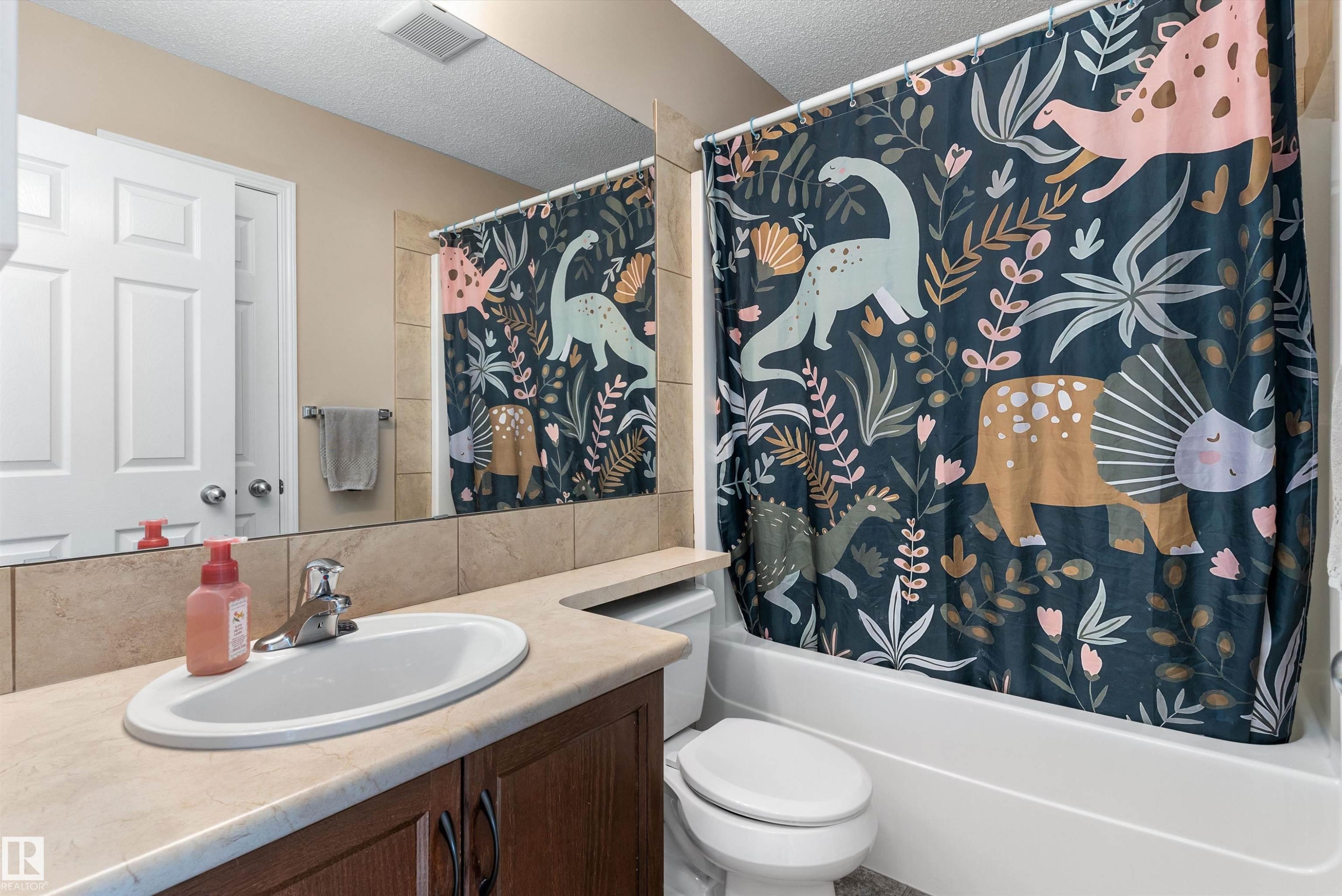 419 Songhurst Place, Leduc, AB - Indoor Photo Showing Bathroom