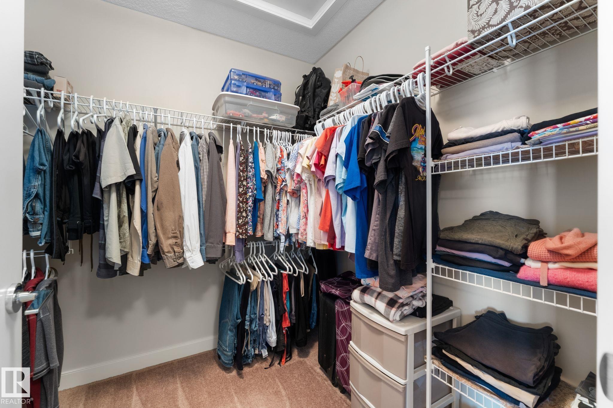 5 Hammett Gate, Spruce Grove, AB - Indoor With Storage