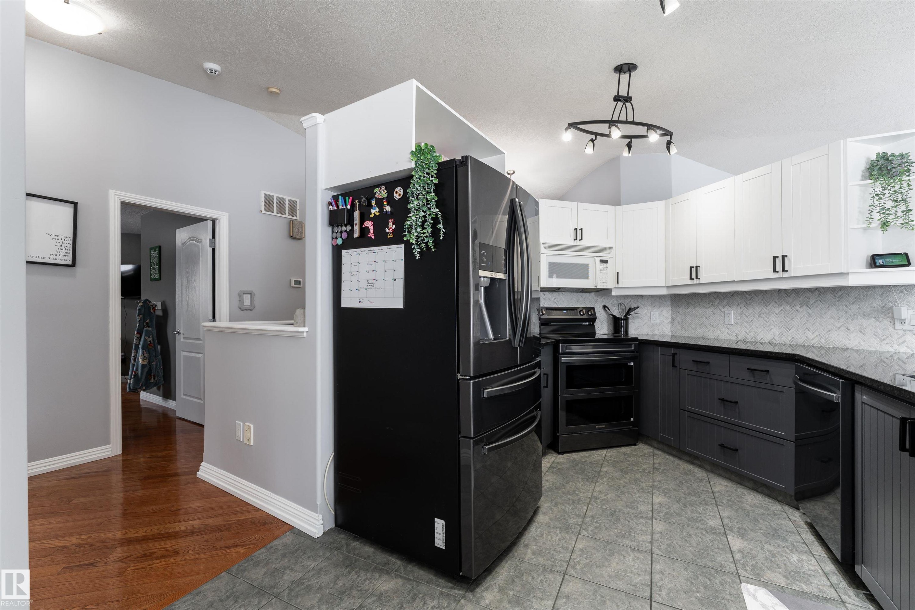 21 Power Drive, Rural Lac Ste. Anne County, AB - Indoor Photo Showing Other Room