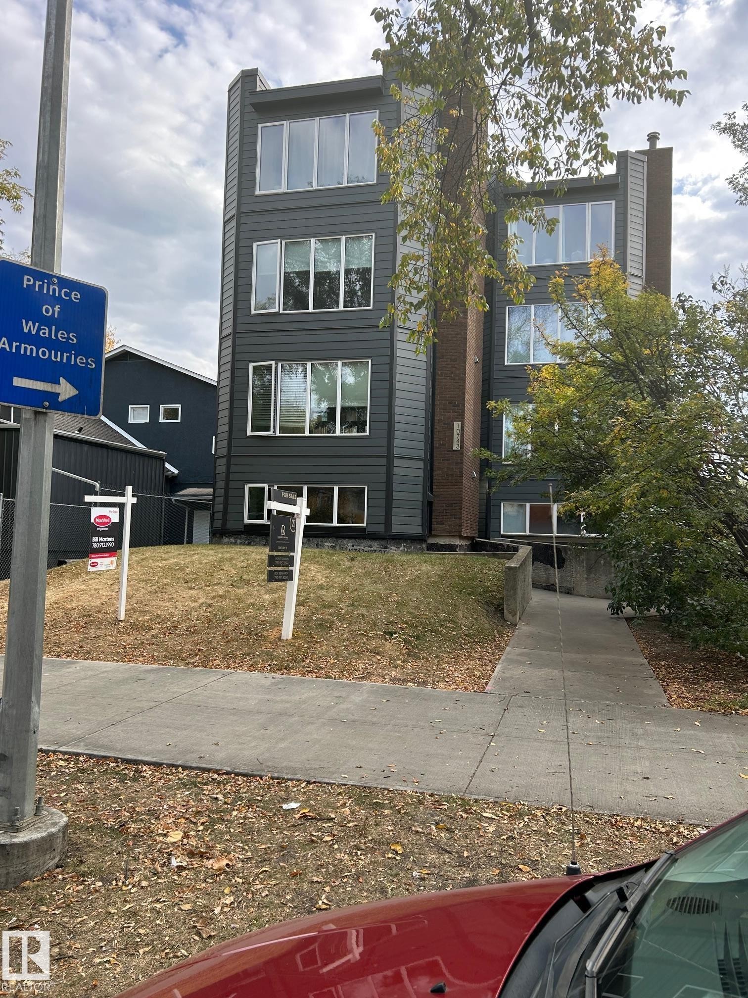 401 10743 107 Street Nw, Edmonton, AB - Outdoor With Facade
