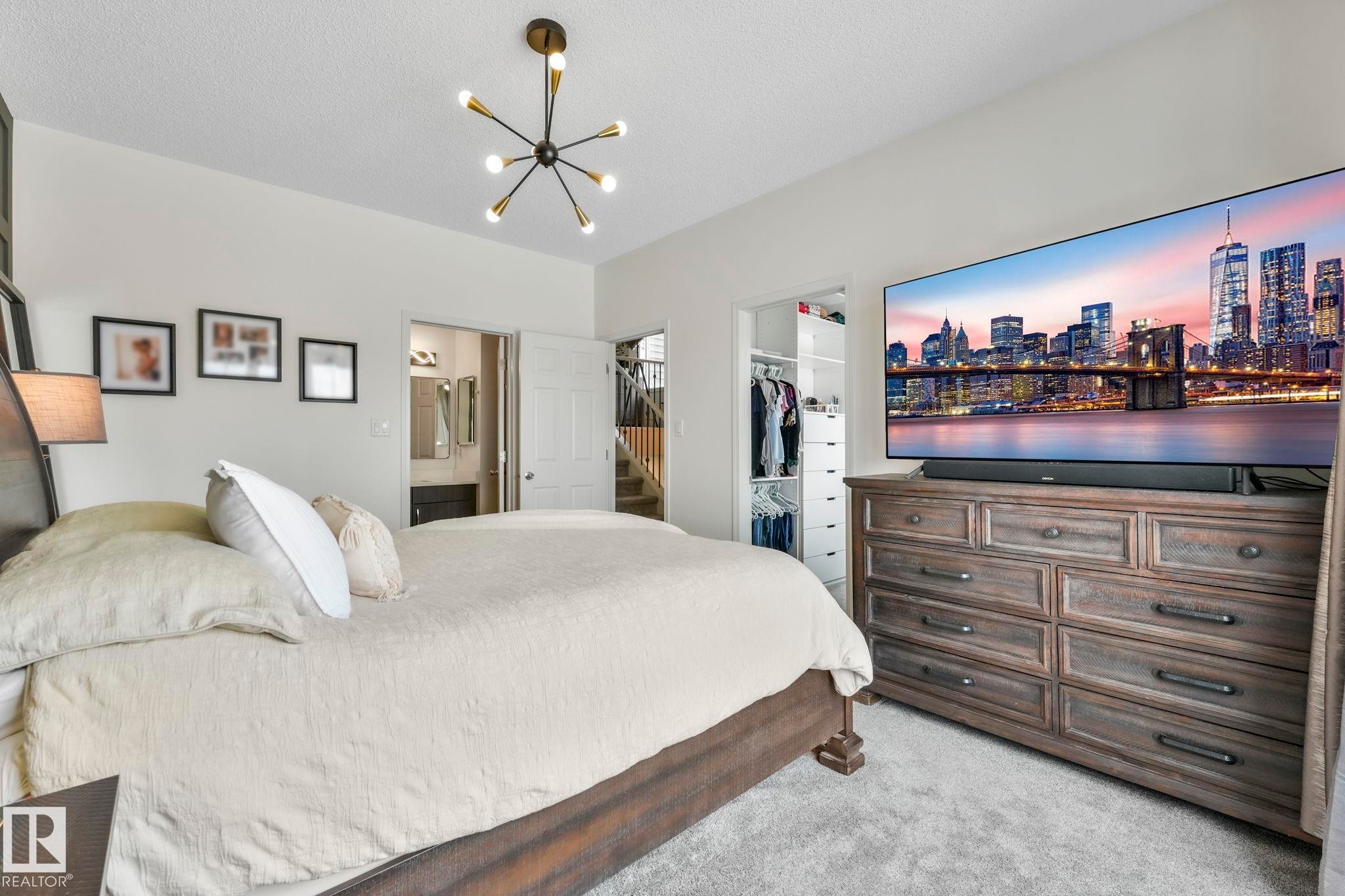 5507 Crabapple Loop, Edmonton, AB - Indoor Photo Showing Bedroom