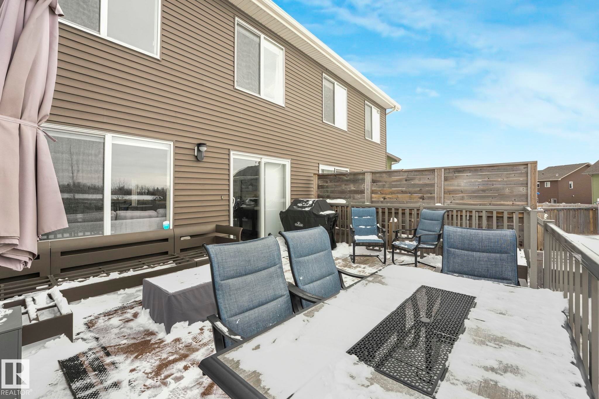 5507 Crabapple Loop, Edmonton, AB - Outdoor With Exterior