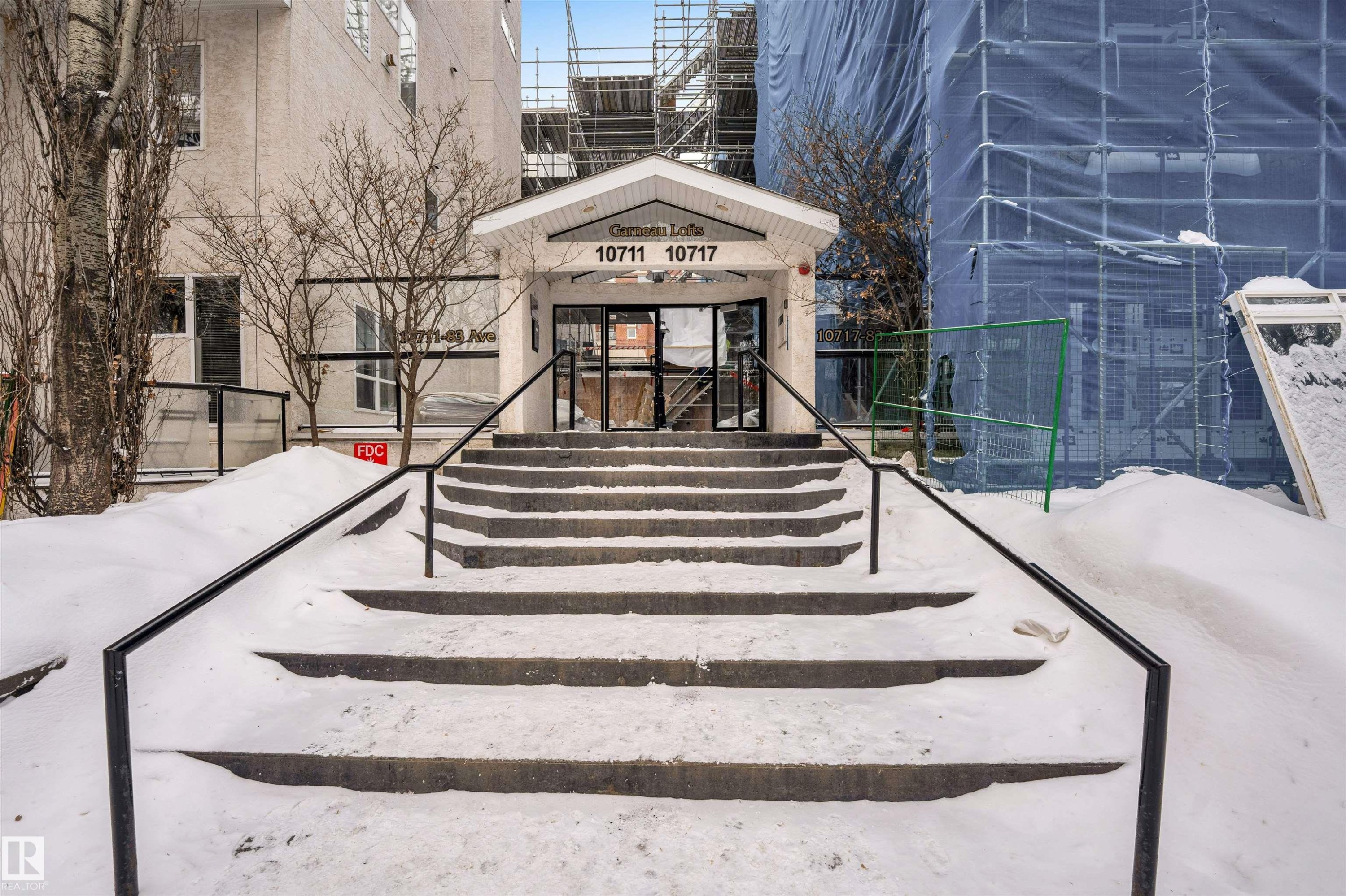 Property entrance - 102 10711 83 Avenue, Edmonton, AB - Outdoor