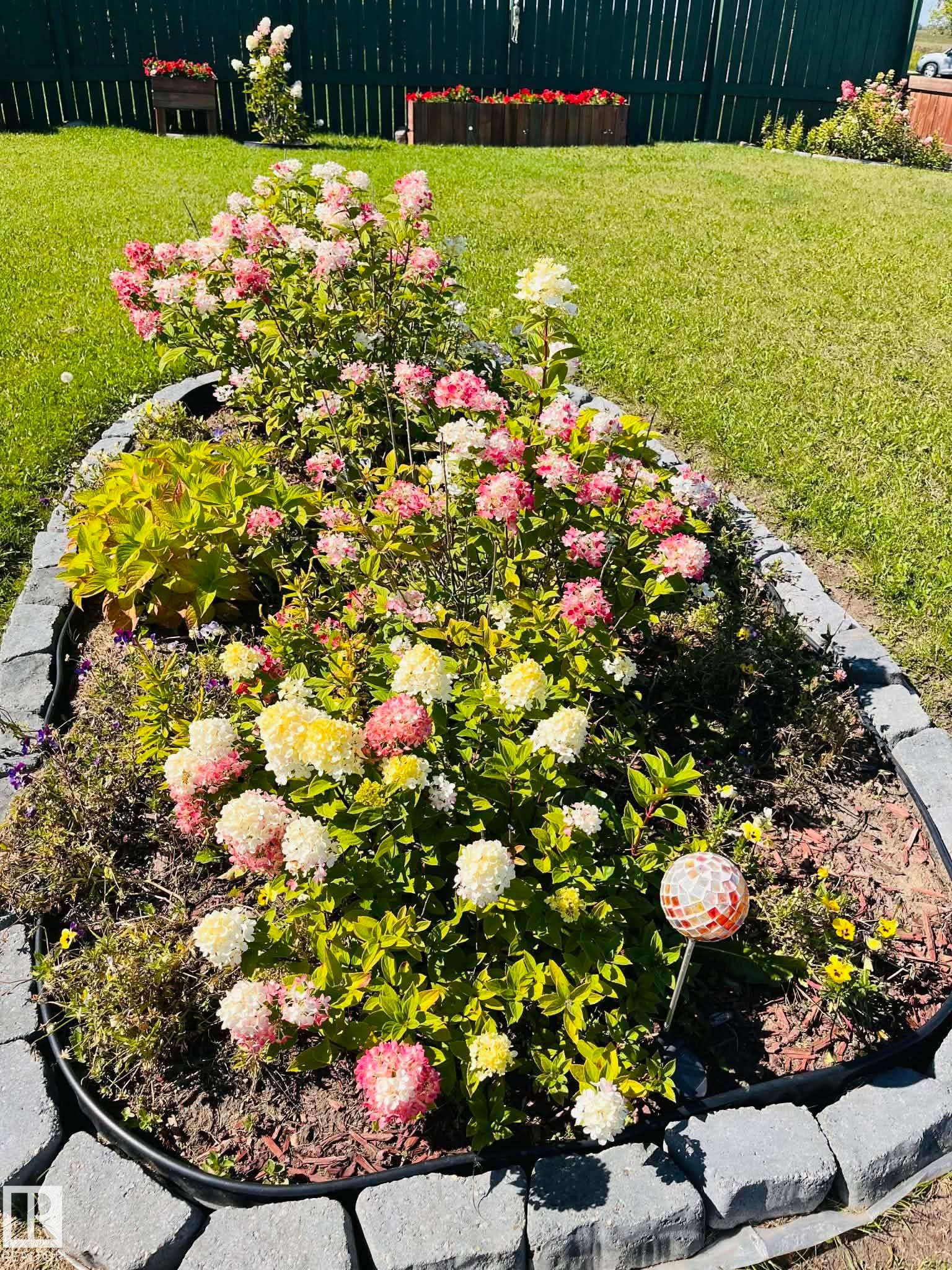 5216 - 53 Avenue, Clyde, AB - Outdoor