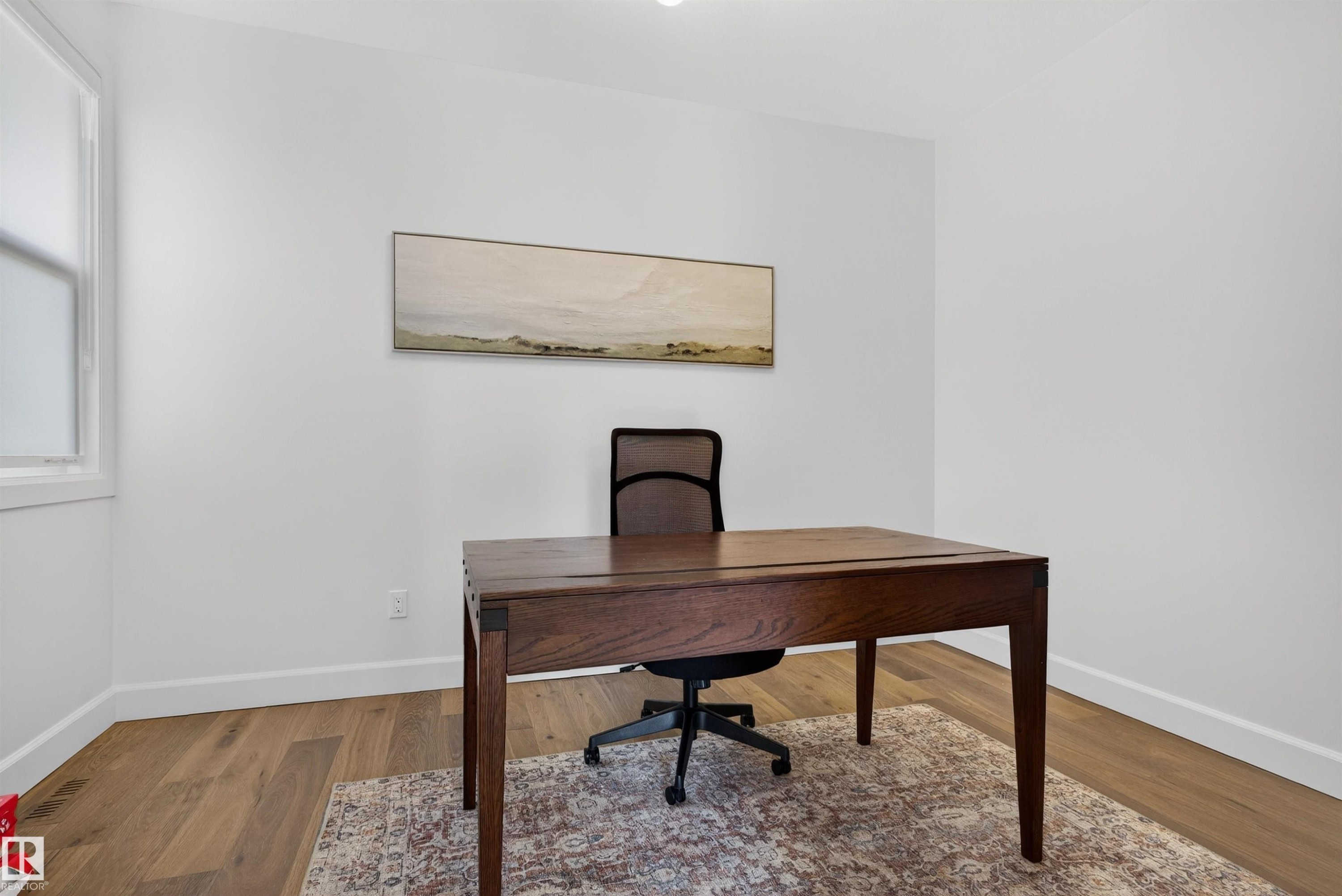 213 Paterson Link, Edmonton, AB - Indoor Photo Showing Office