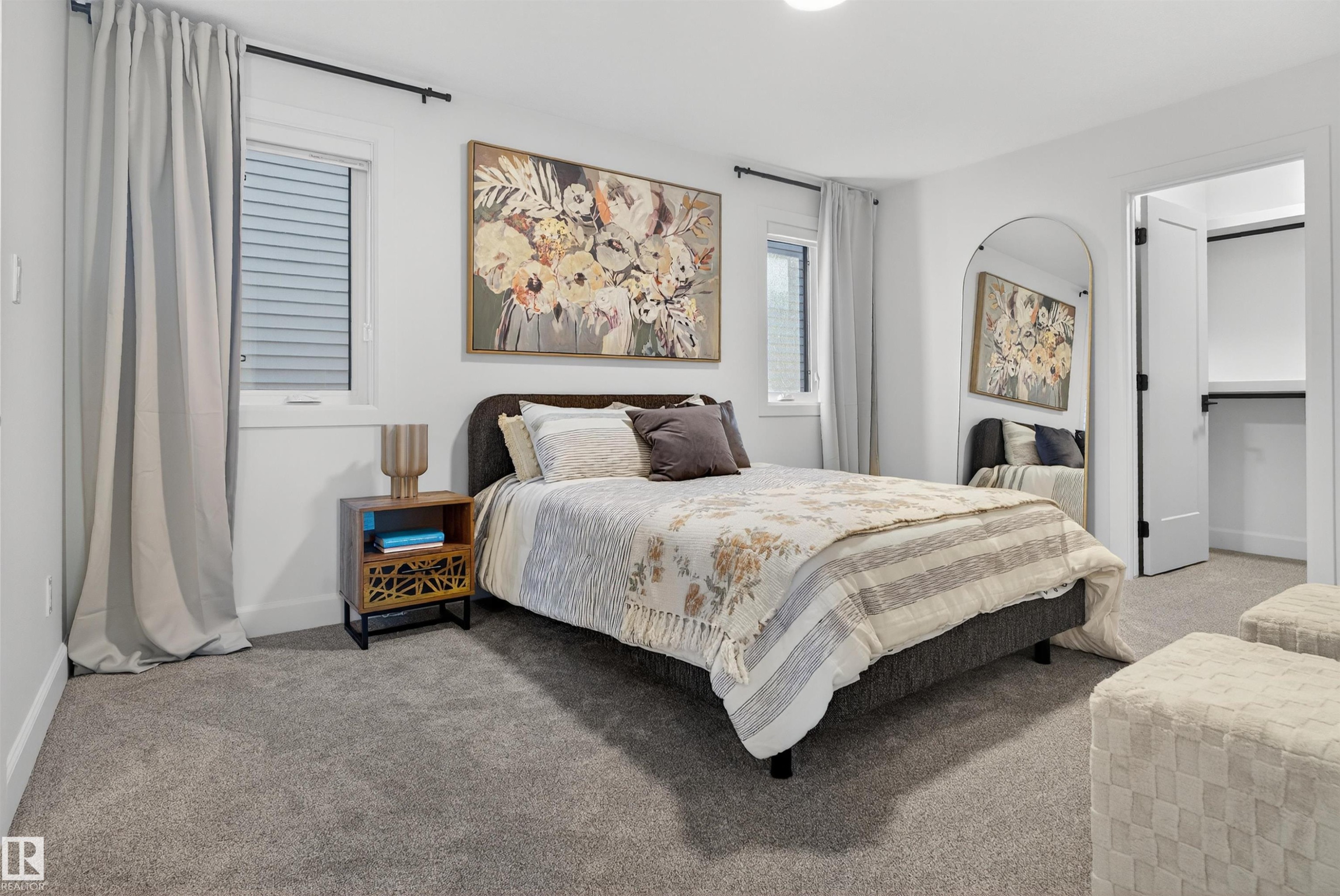 213 Paterson Link, Edmonton, AB - Indoor Photo Showing Bedroom