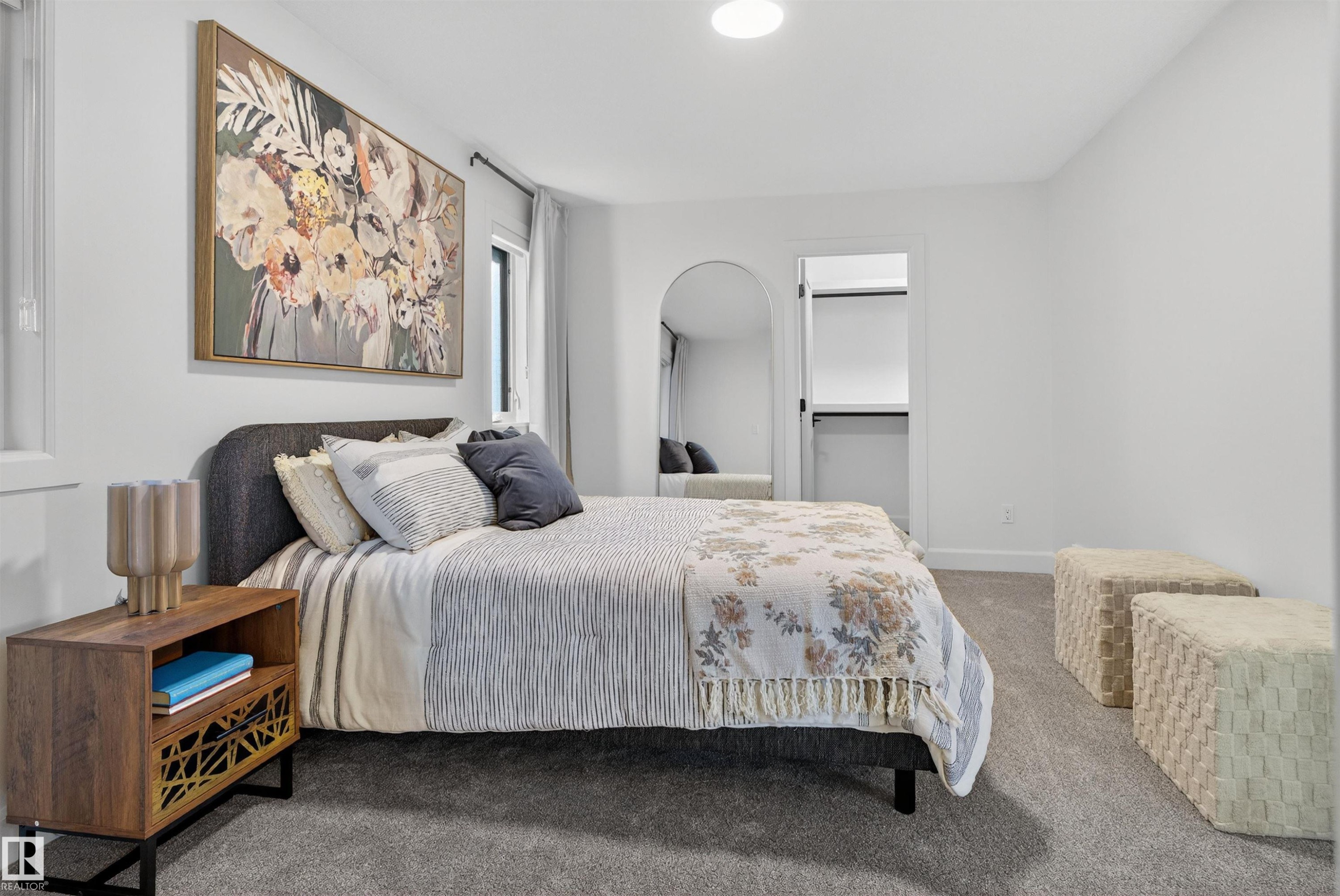 213 Paterson Link, Edmonton, AB - Indoor Photo Showing Bedroom
