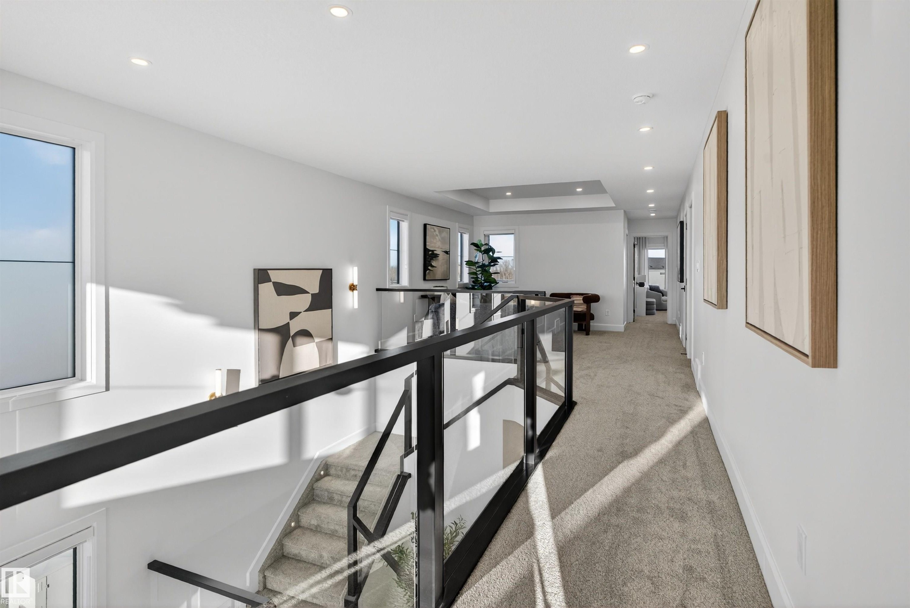 213 Paterson Link, Edmonton, AB - Indoor Photo Showing Other Room