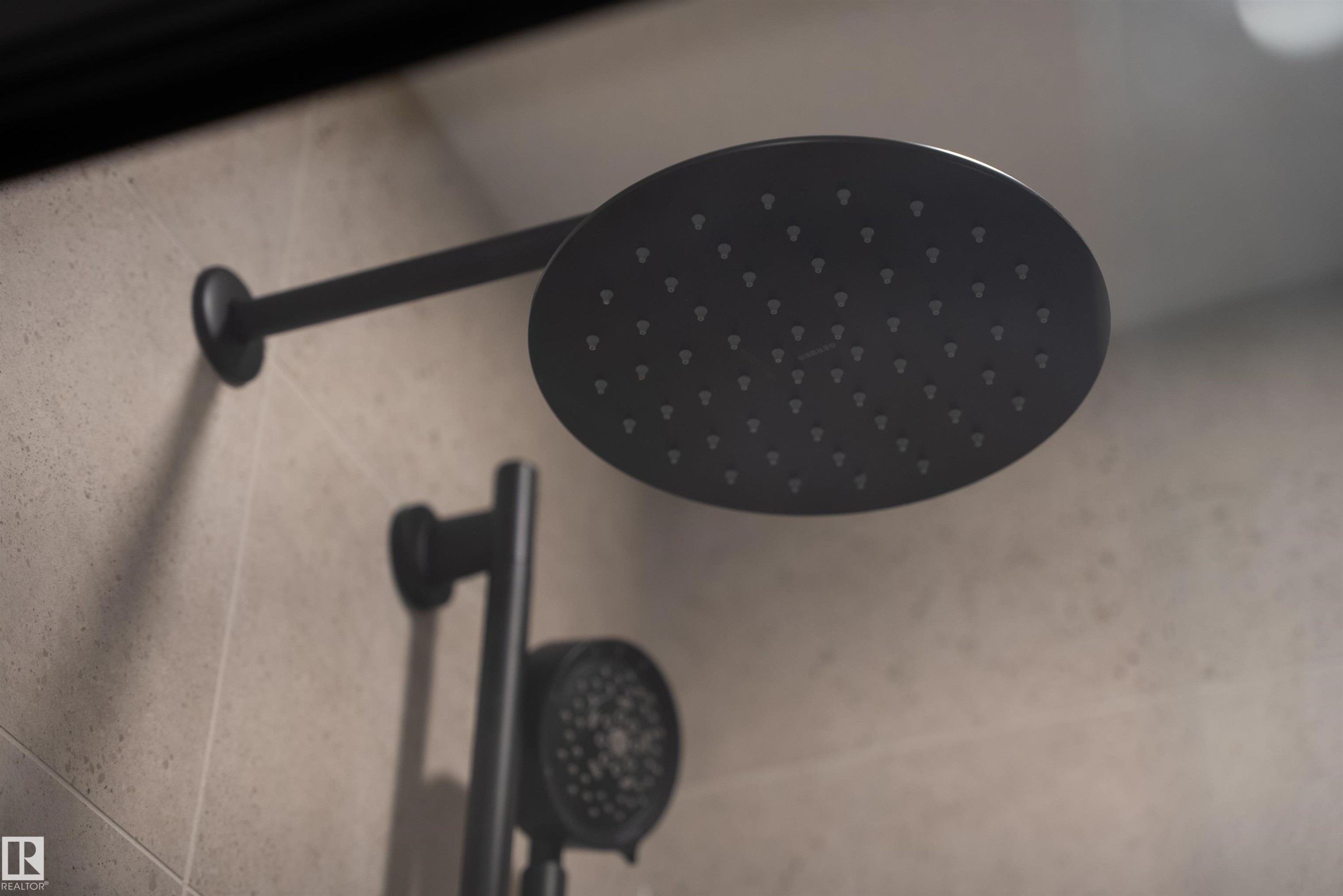 213 Paterson Link, Edmonton, AB - Indoor