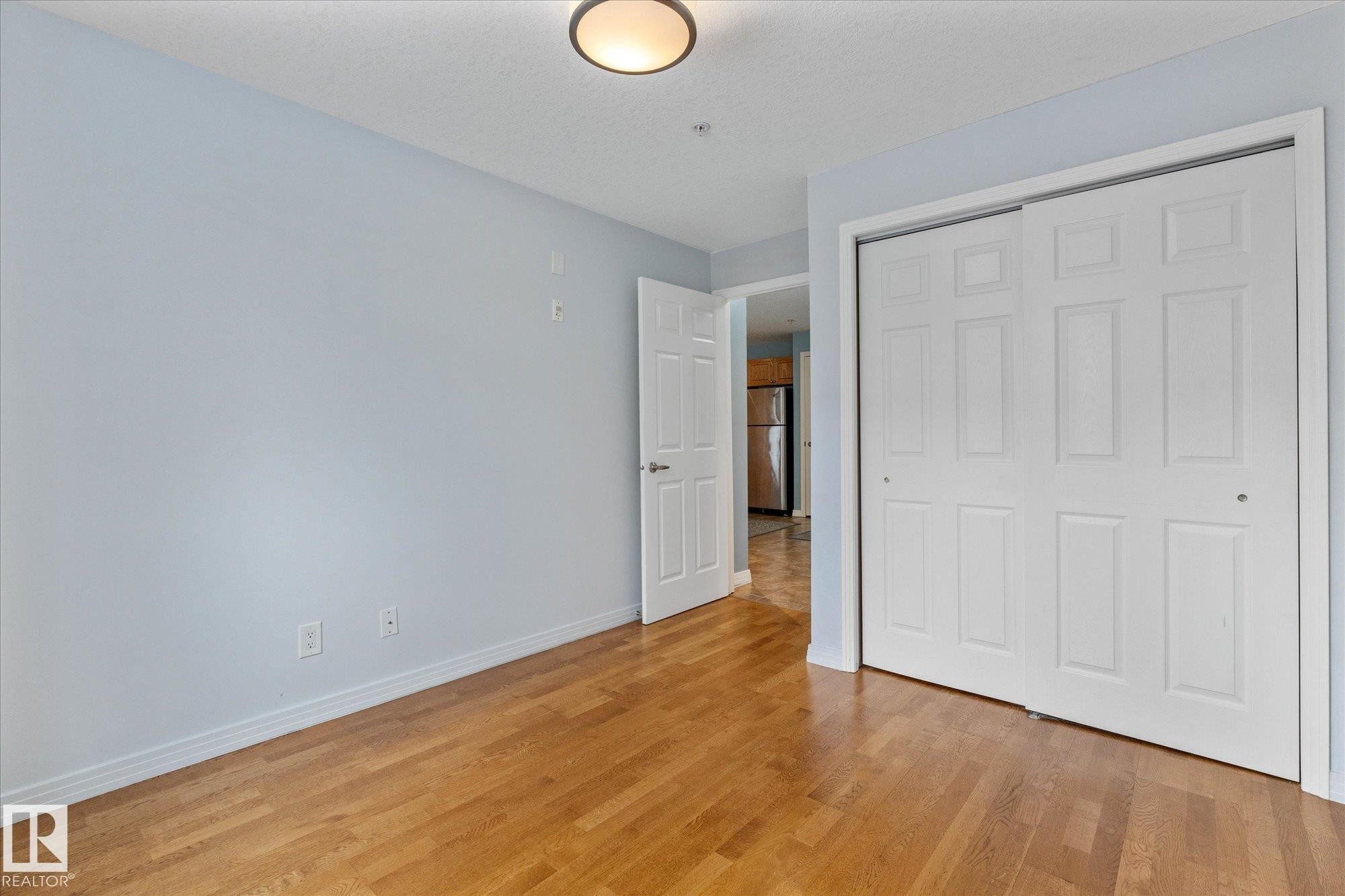 117 5005 165 Avenue, Edmonton, AB - Indoor Photo Showing Other Room