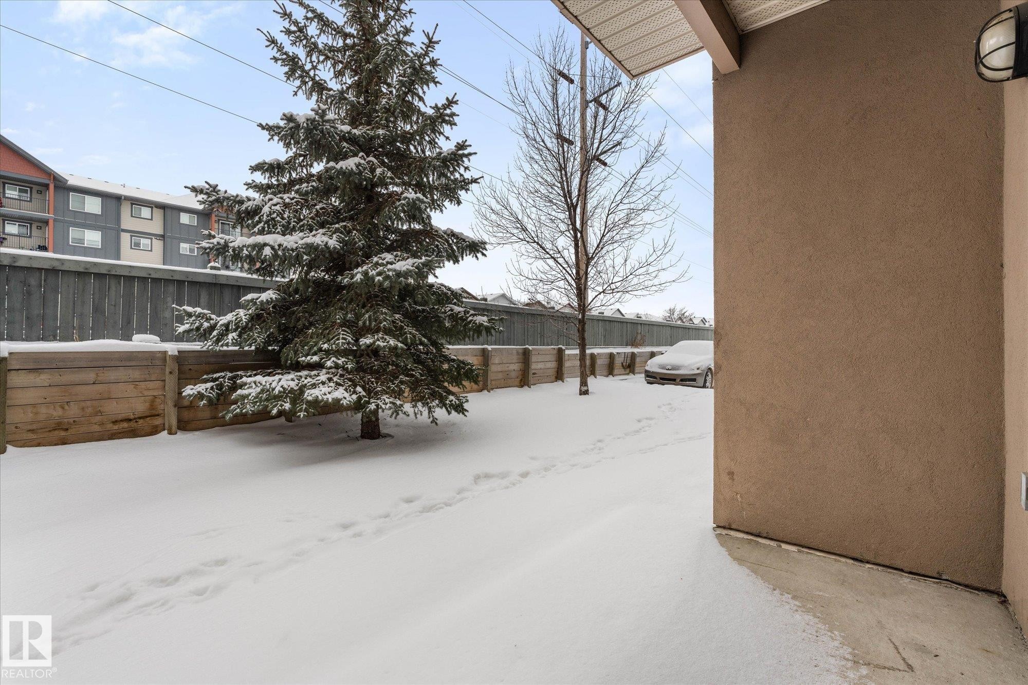 117 5005 165 Avenue, Edmonton, AB - Outdoor