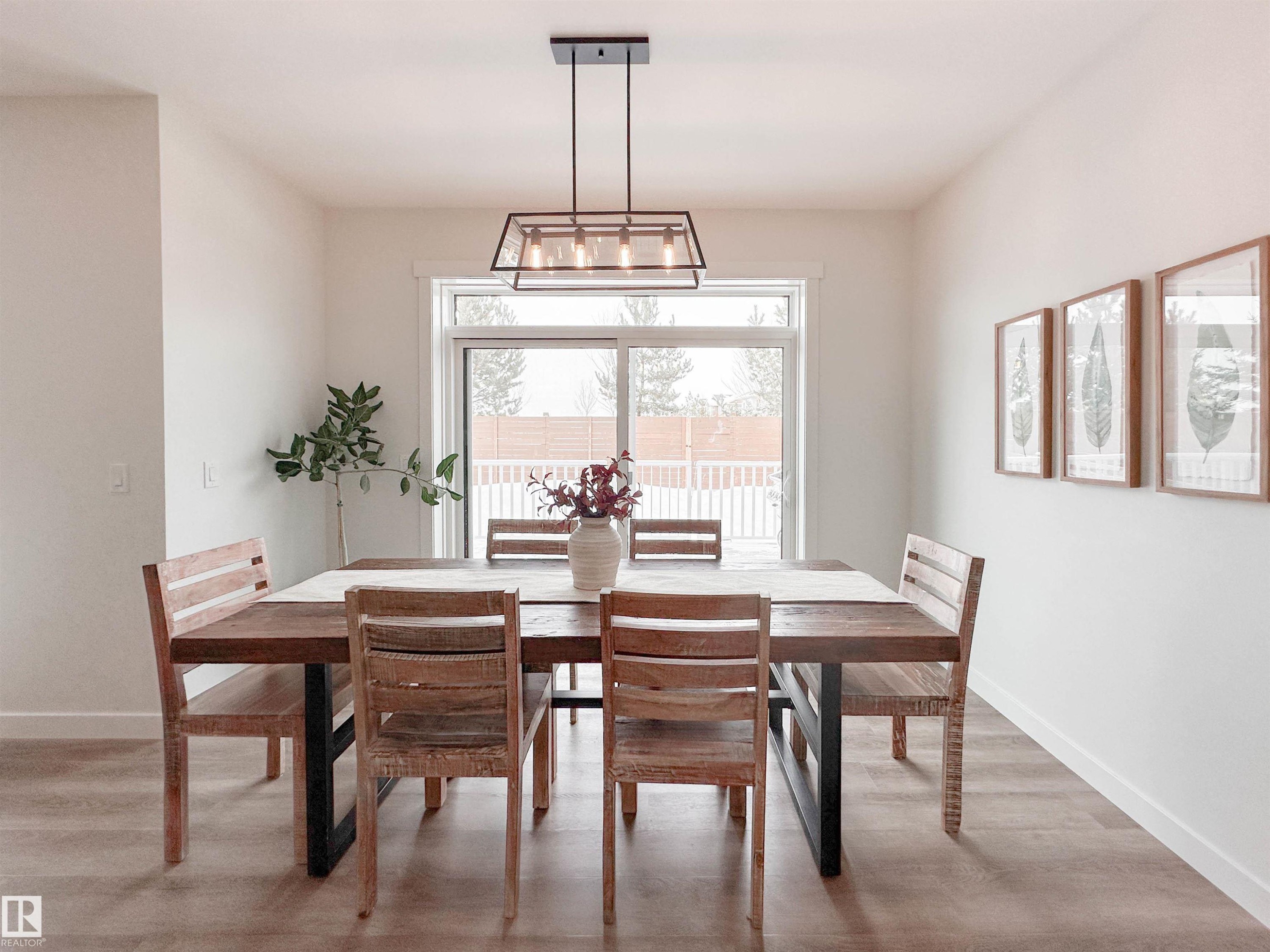 97 Joyal Way, St. Albert, AB - Indoor Photo Showing Dining Room