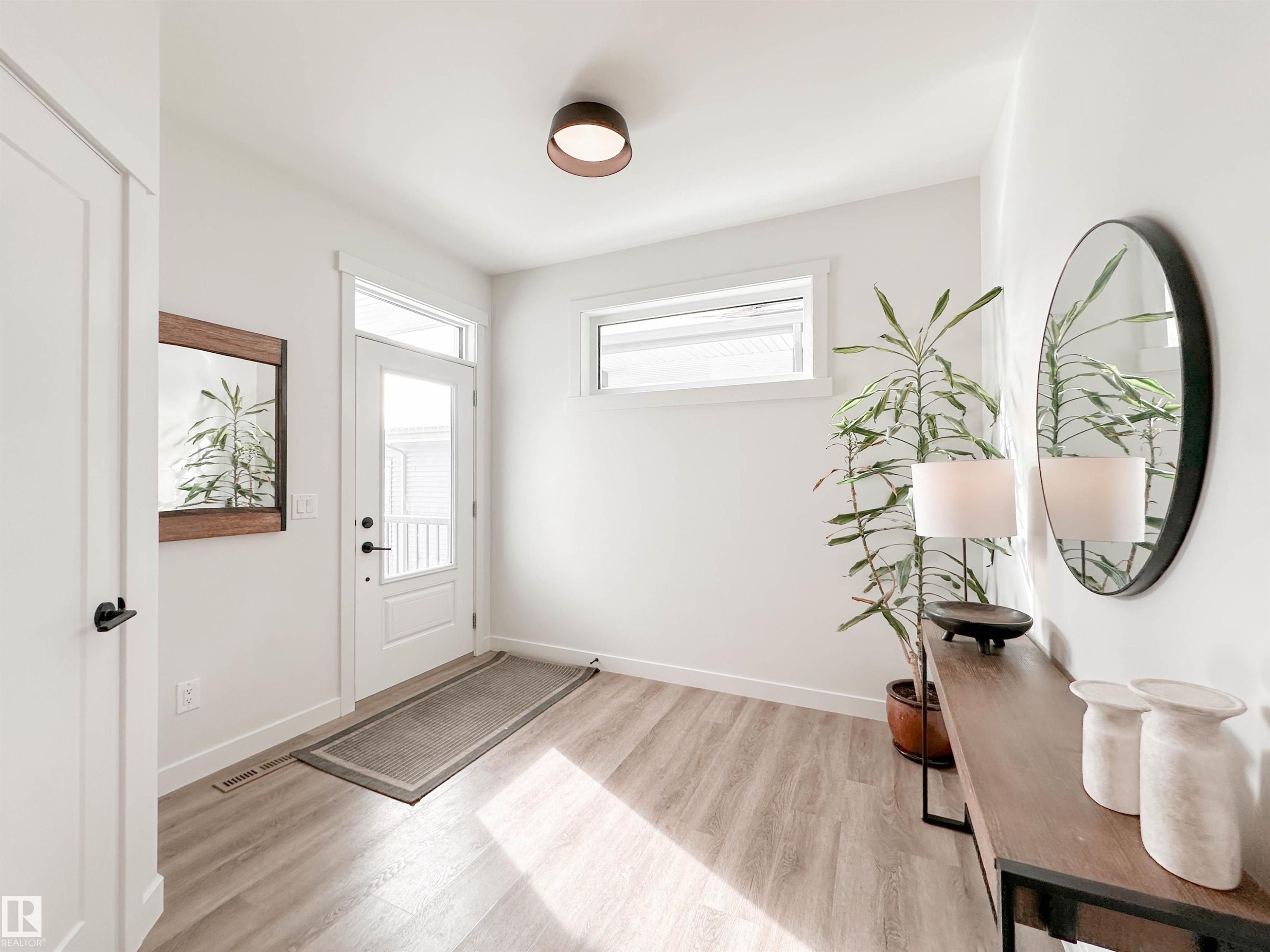 97 Joyal Way, St. Albert, AB - Indoor Photo Showing Other Room